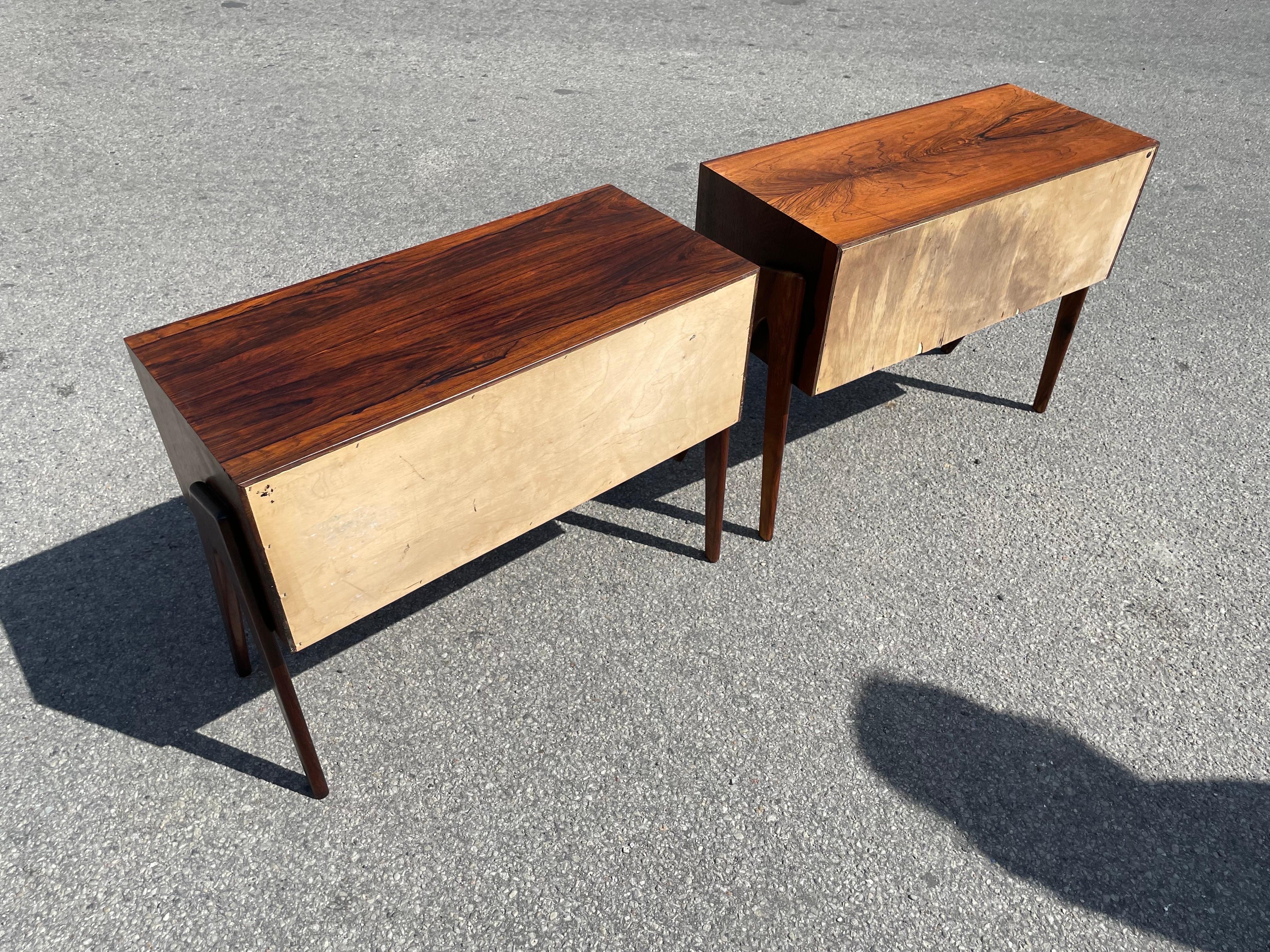 Stunning Set of Danish Mid-Century Modern Nightstands from the 1960´s 9