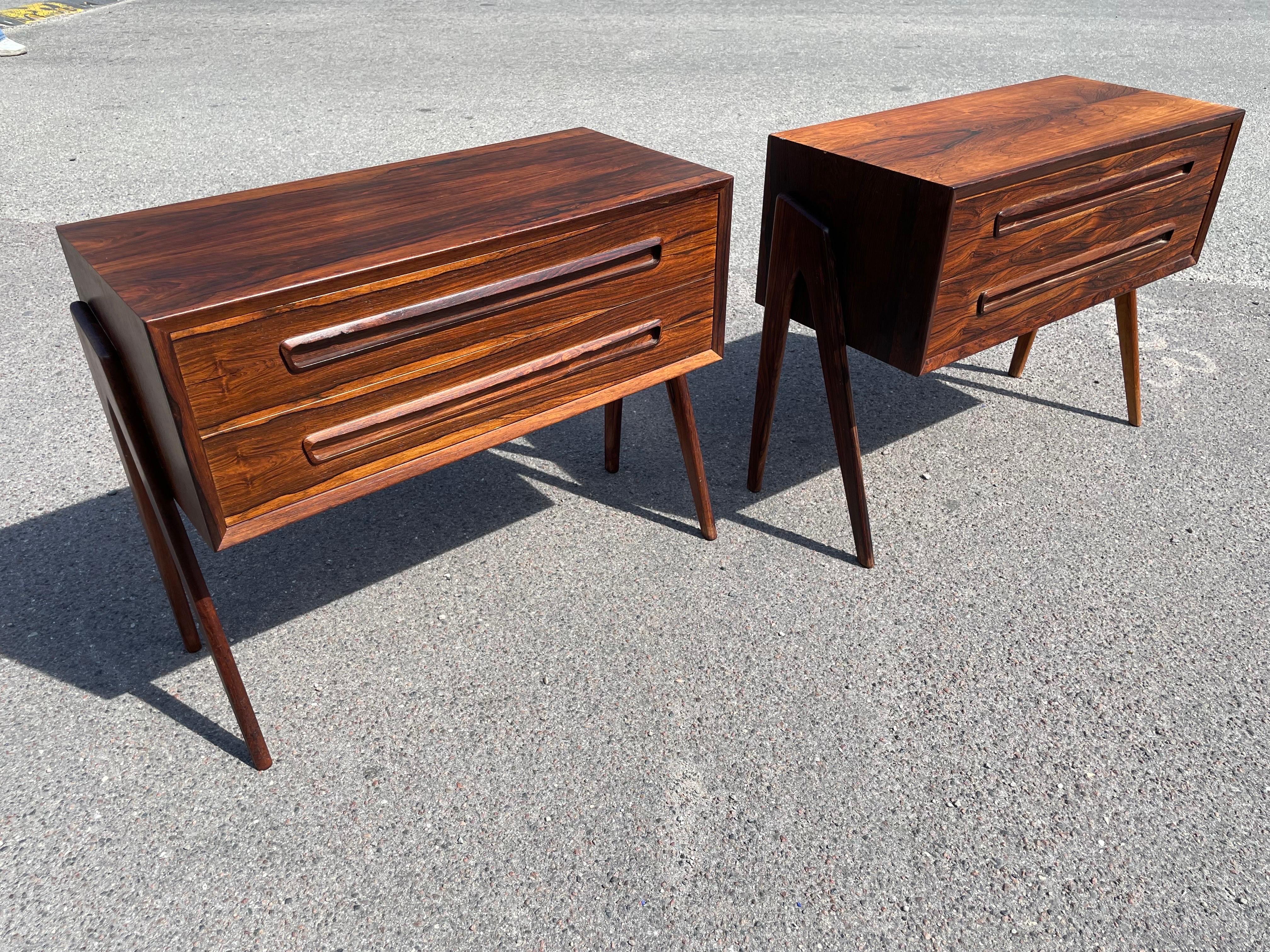 A set of nightstands from Danish furniture makers AP møbler from Svenstrup. A beautiful and very rare seen set from the best Danish mid-century modern design have to offer. There is a unnoticeable minor fracture on one of the handles. Can be seen on