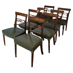 Superbe ensemble de huit chaises de salle à manger anciennes en acajou marqueté George III 