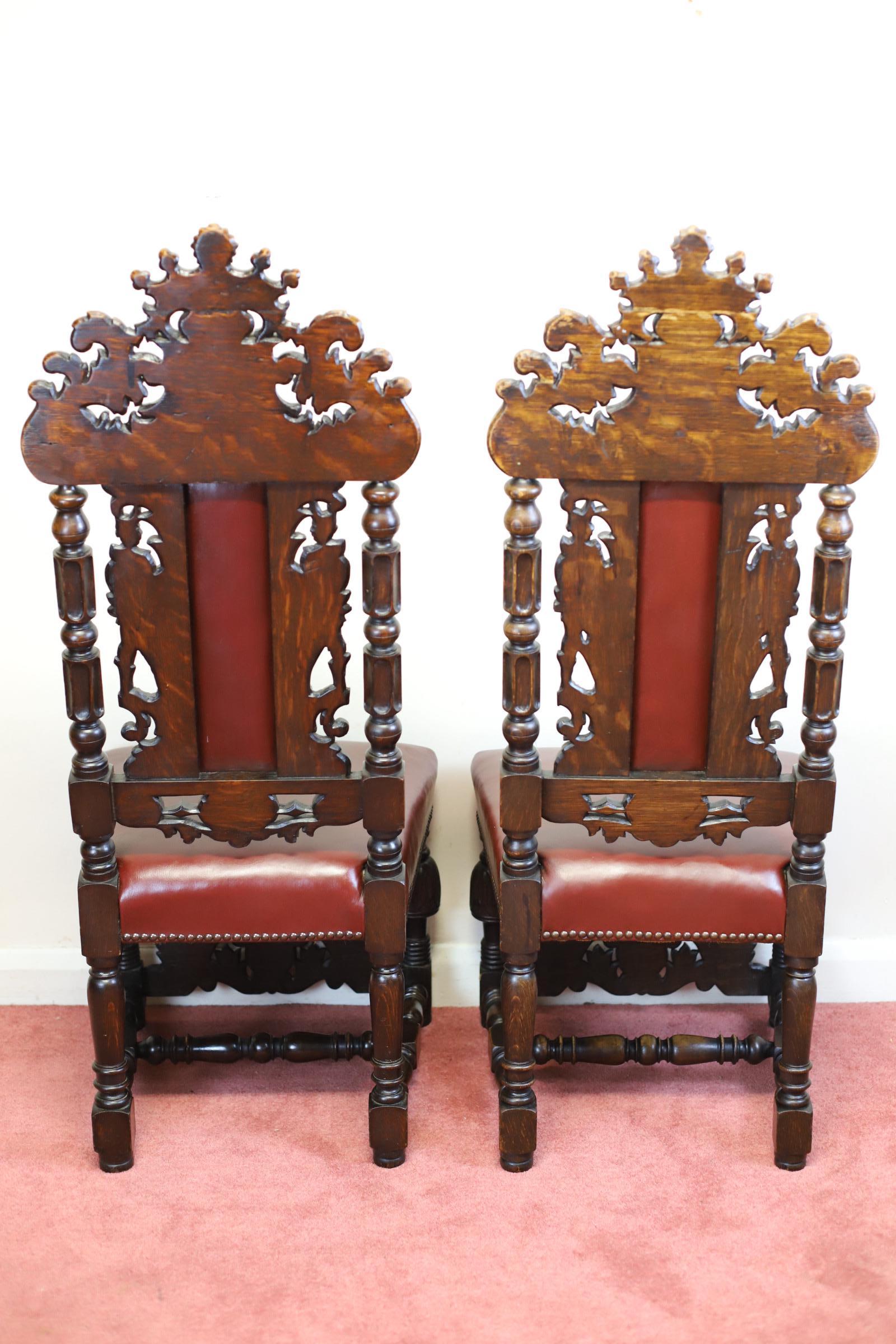 Stunning Set Of Four Victorian Heavily Carved Oak Dining Chairs In Good Condition For Sale In Crawley, GB