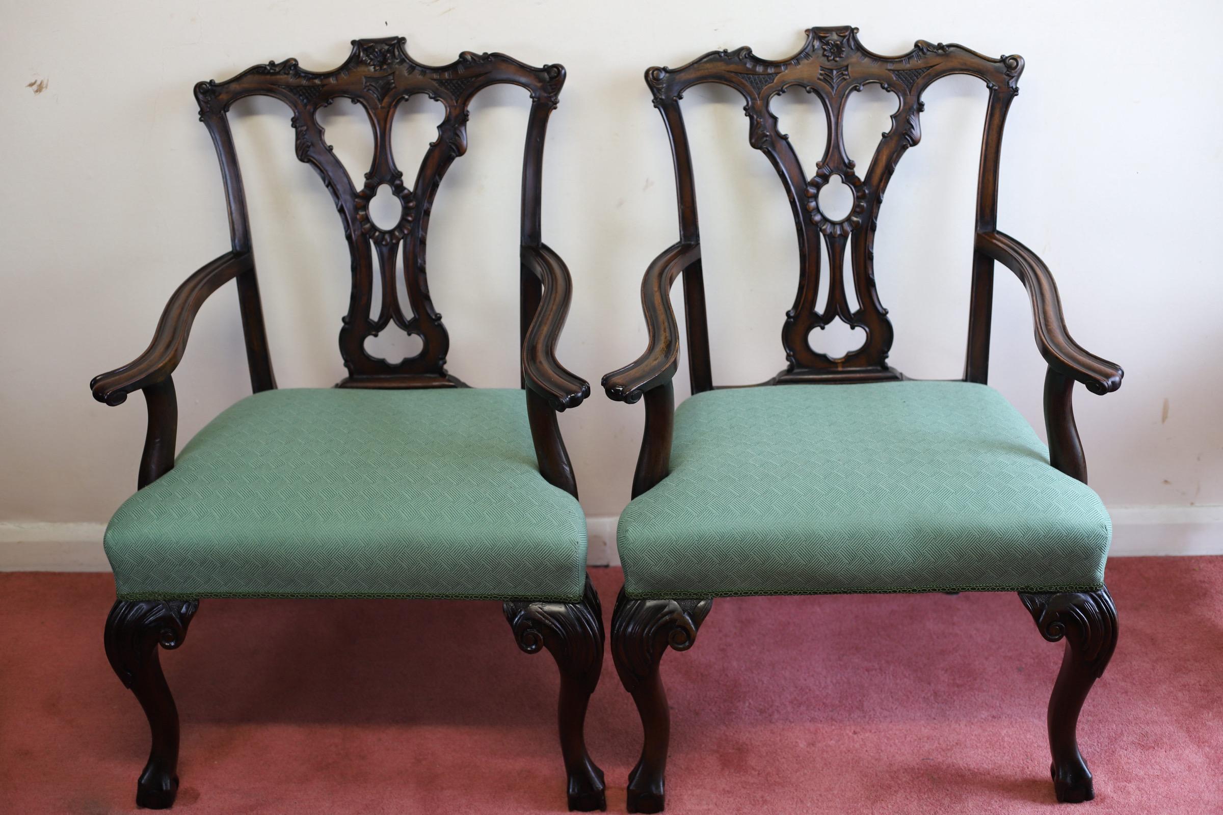 Stunning Set Of Six Chippendale Style Dining Chairs  For Sale 7
