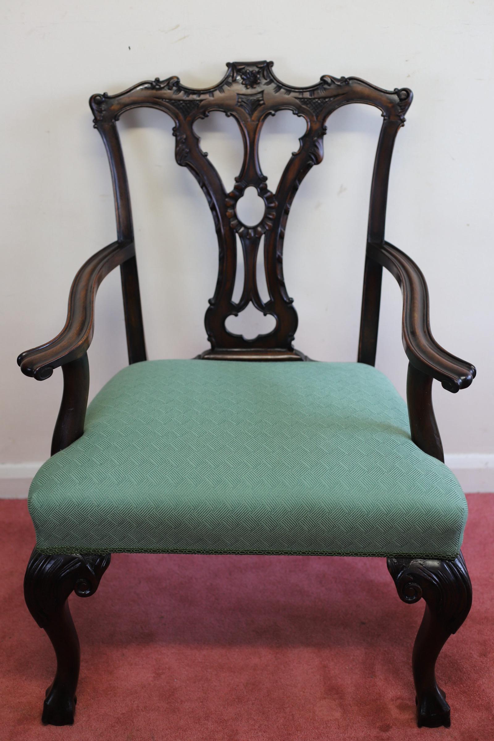 Stunning Set Of Six Chippendale Style Dining Chairs  For Sale 11
