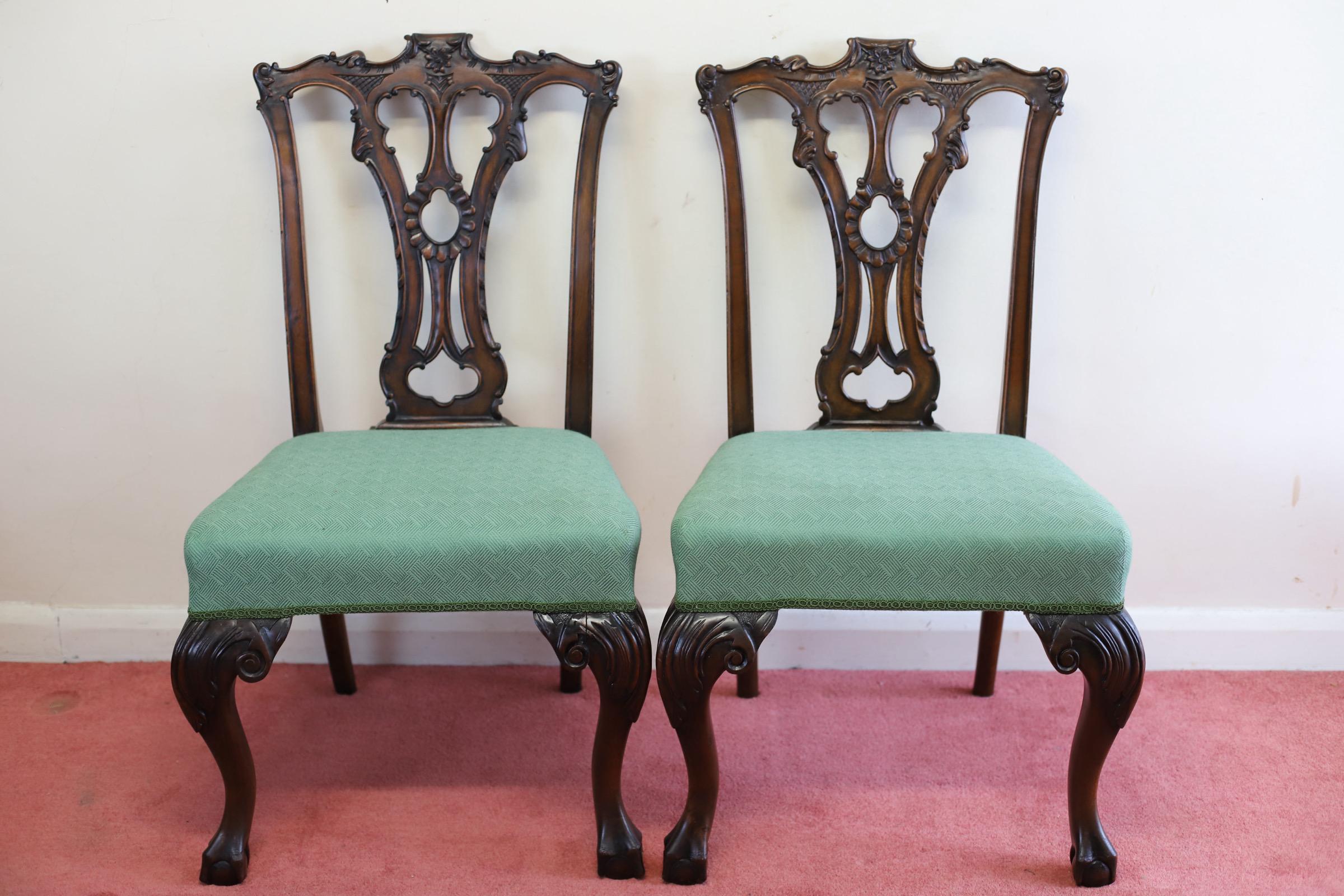 Hand-Crafted Stunning Set Of Six Chippendale Style Dining Chairs  For Sale