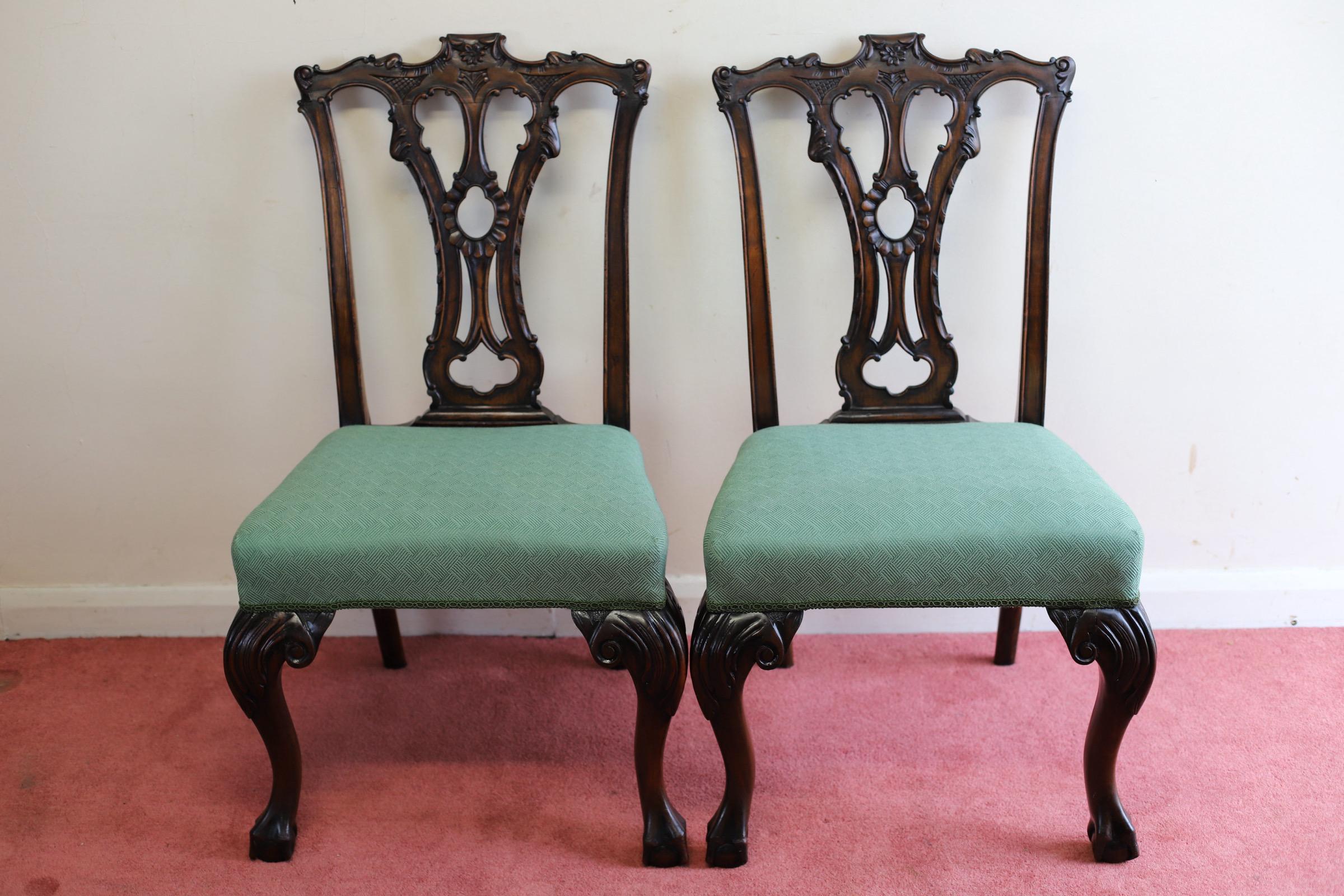 Stunning Set Of Six Chippendale Style Dining Chairs  For Sale 2