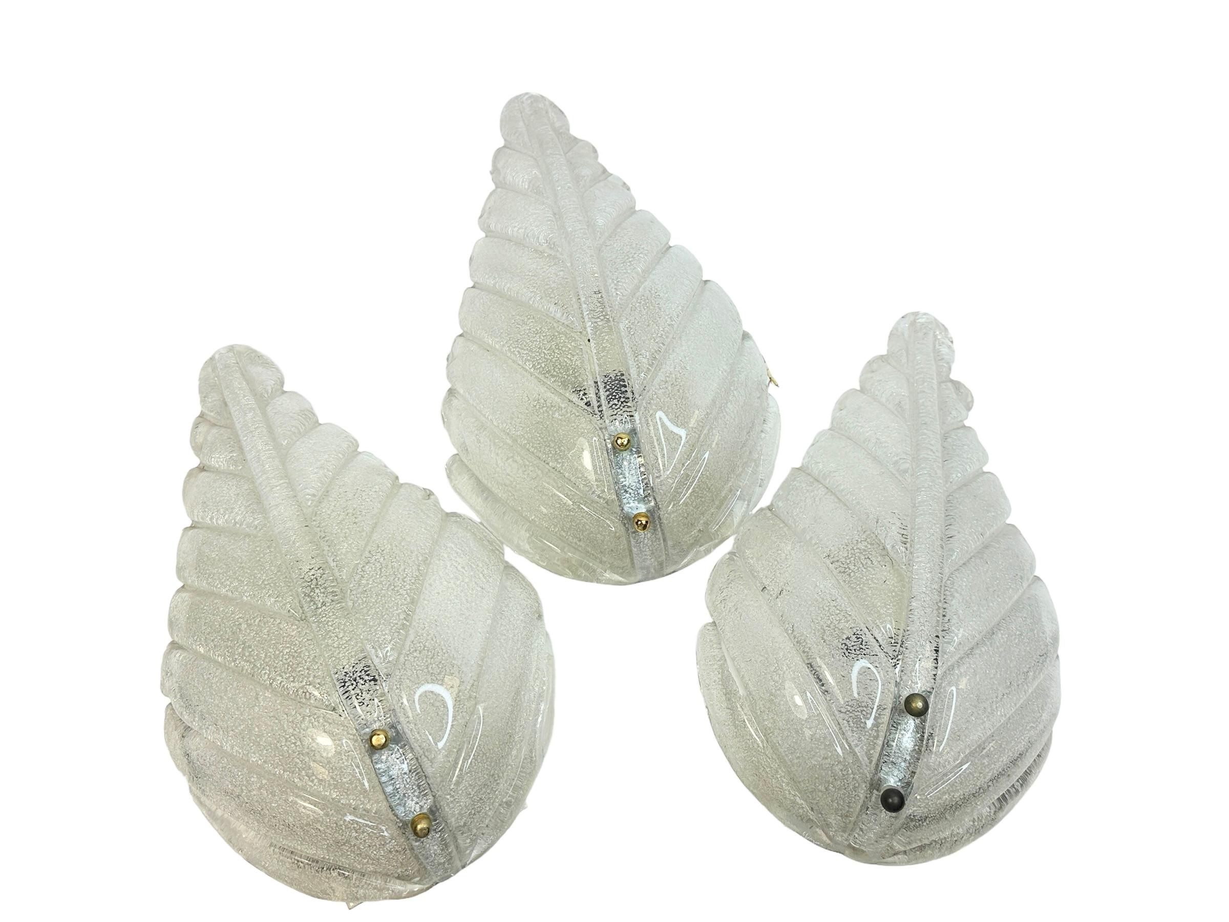 Stunning Set of Three Murano Glass Leaf Sconces by Barovier and Toso, Italy For Sale 2