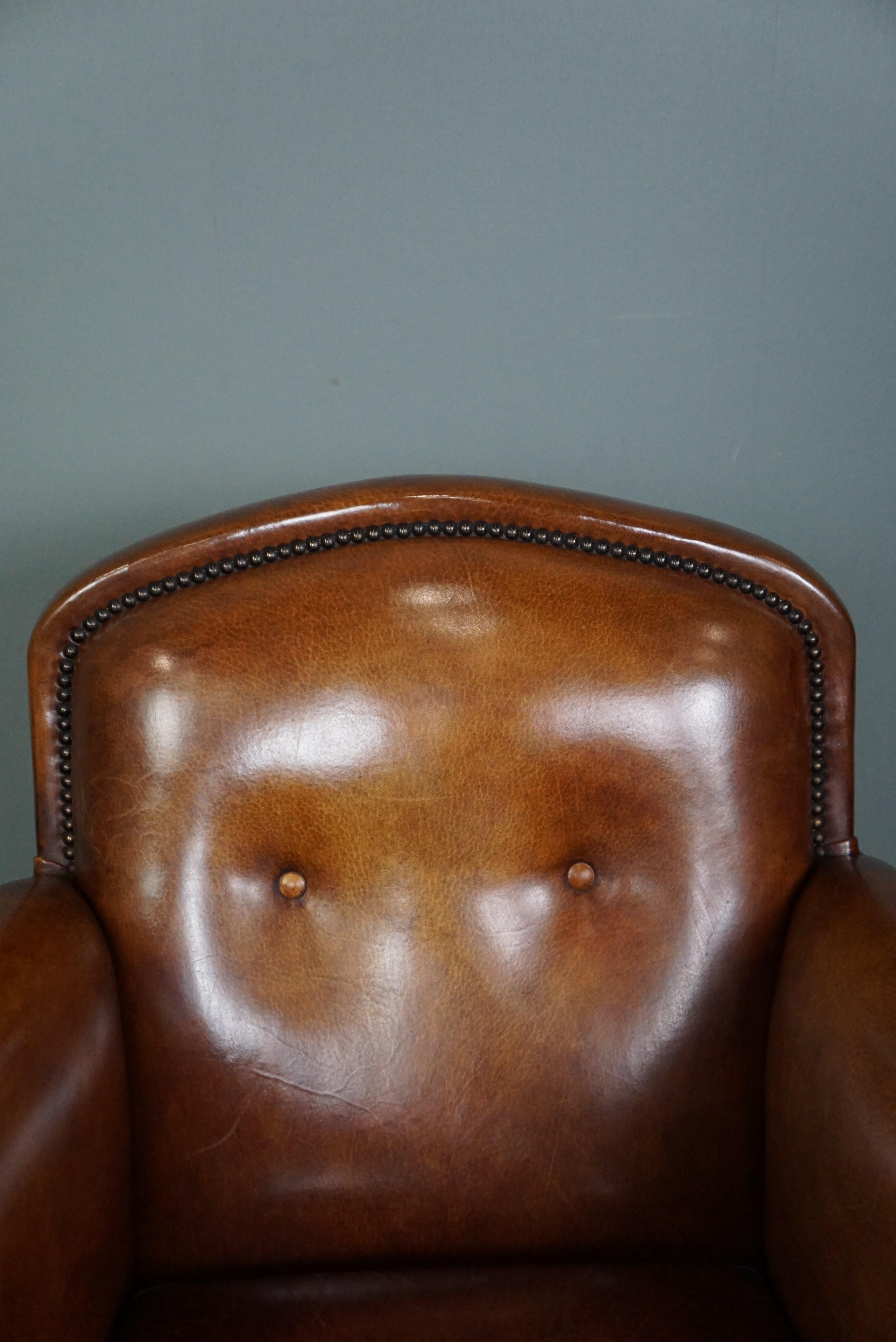 Contemporary Stunning sheepskin armchair in very good condition For Sale