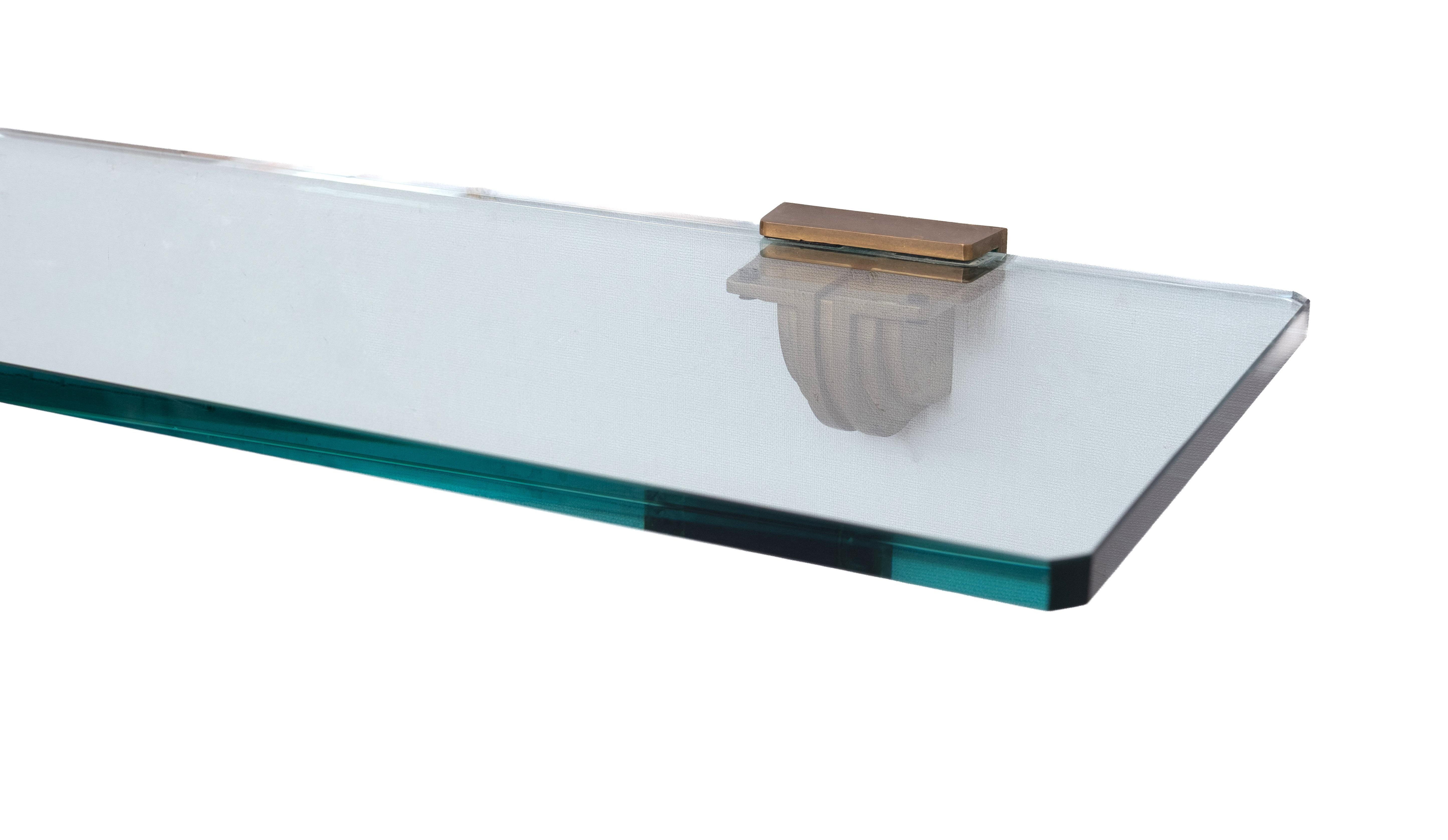 Stupefacente scaffale in vetro con staffe in bronzo 1970 Peter Ghyczy in vendita 1