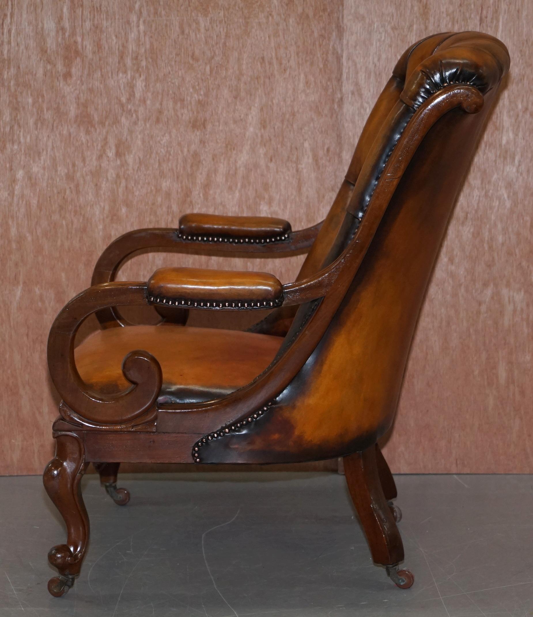 Stunning Show Framed Early Victorian Chesterfield Brown Leather Library Armchair For Sale 13