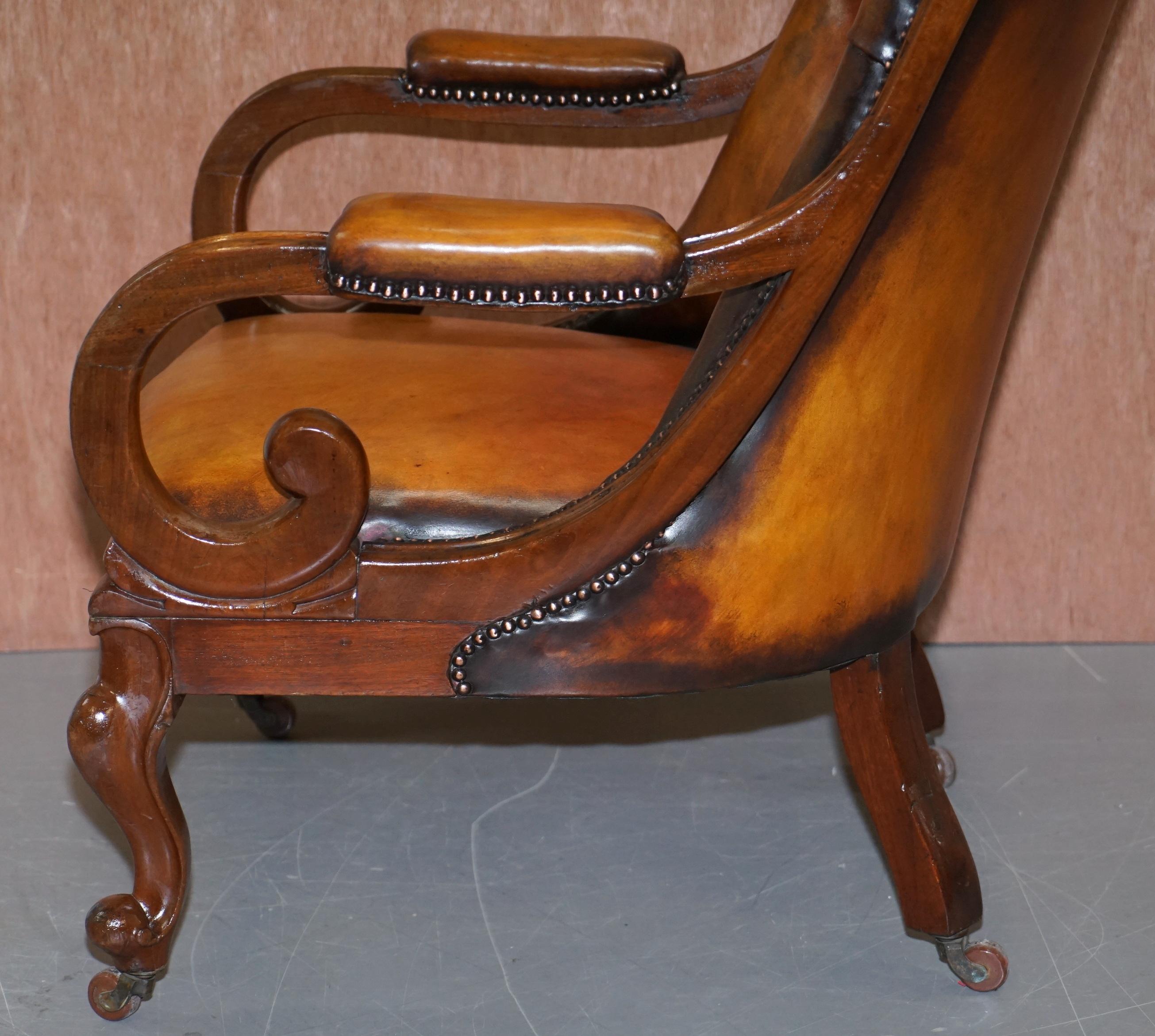 Stunning Show Framed Early Victorian Chesterfield Brown Leather Library Armchair For Sale 14