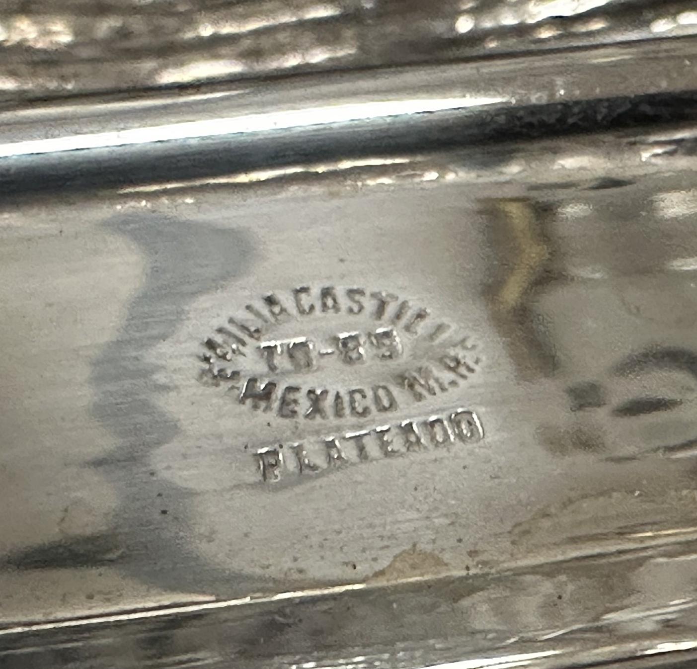 Impresionante bandeja para servir bañada en plata de Emilia Castillo, México, años 80 en venta 4