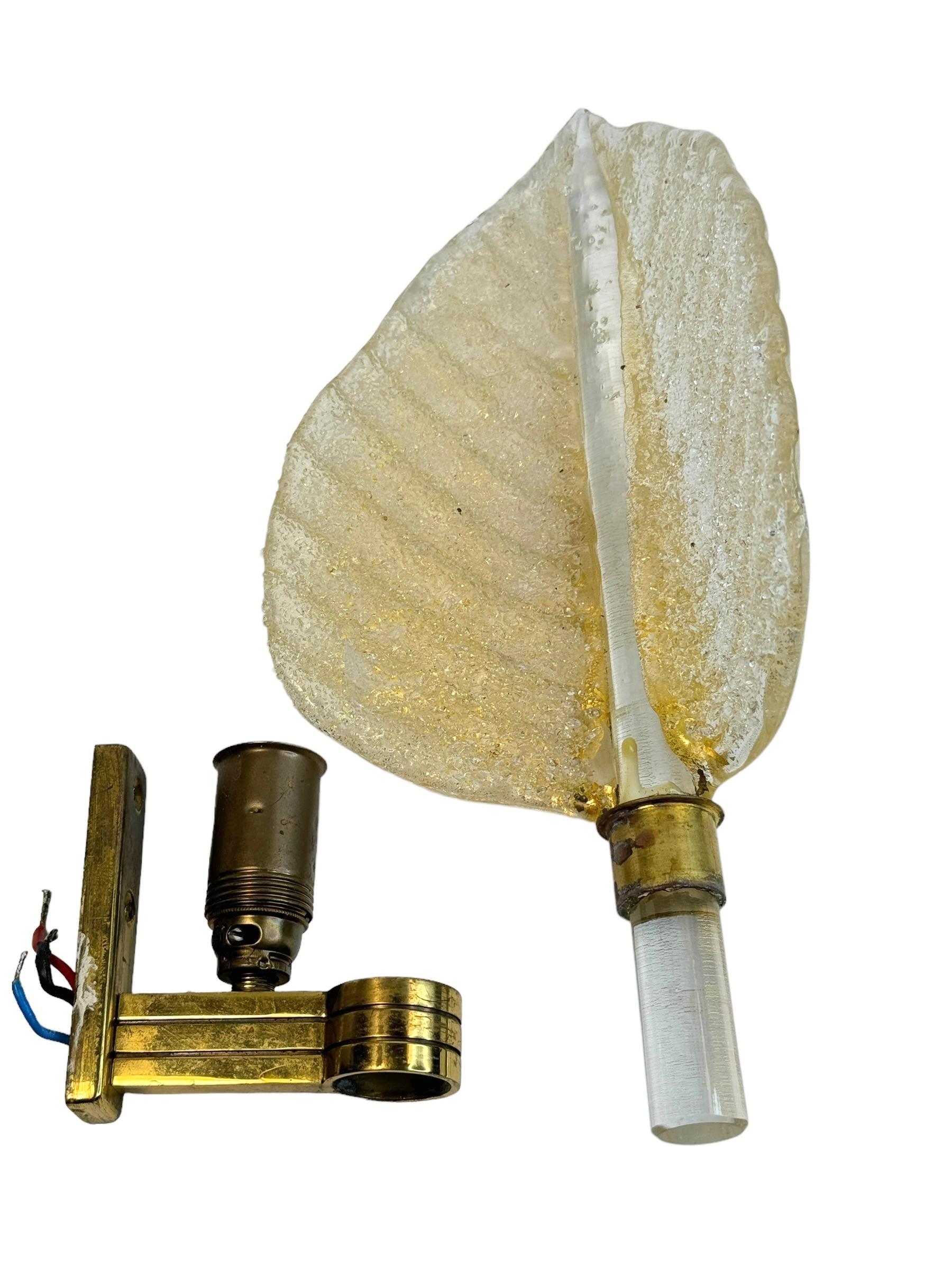 Milieu du XXe siècle Superbes appliques à feuilles de Murano par Barovier Toso, Italie, années 1960 en vente