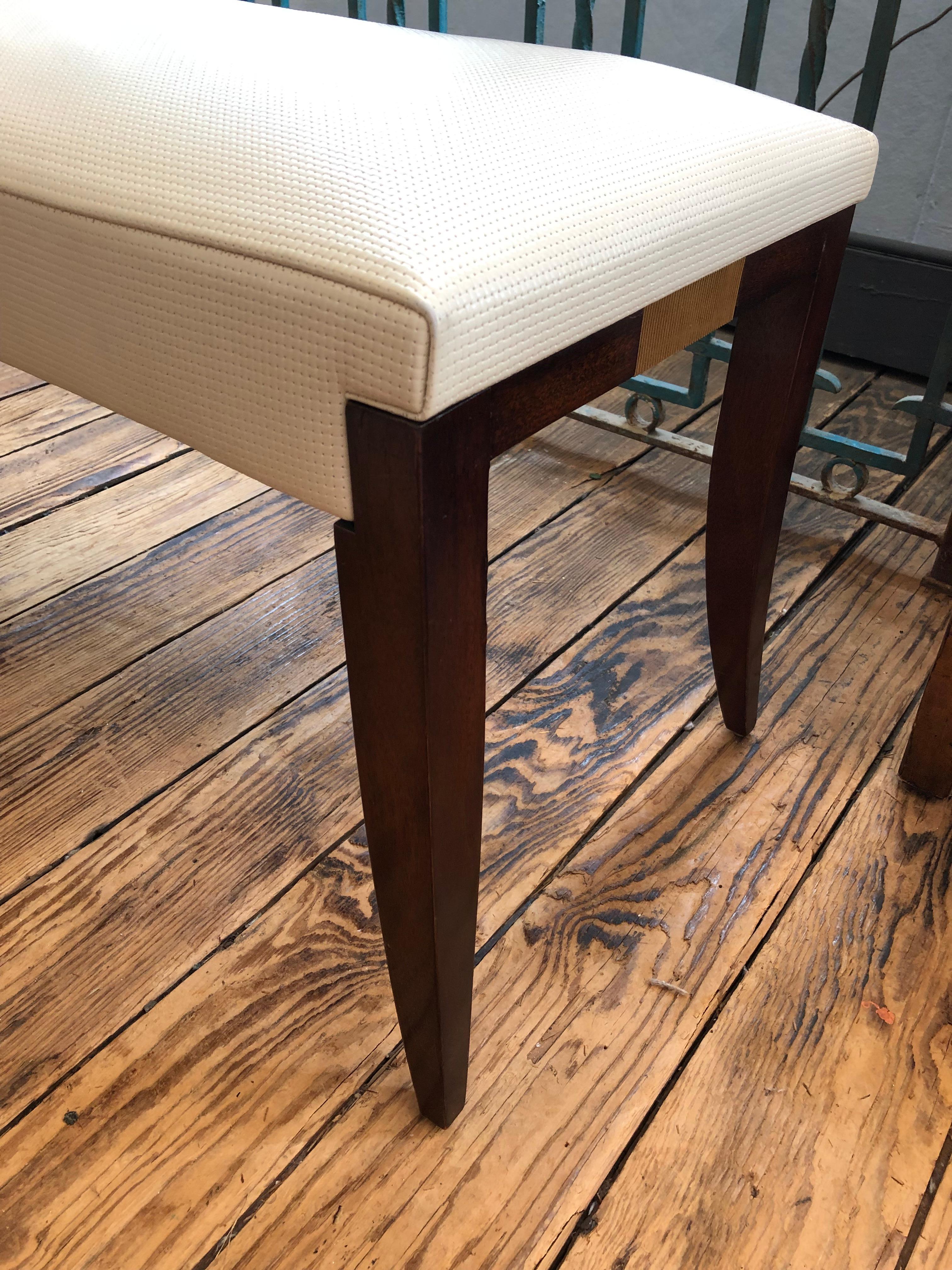 Stunning Sleek Mahogany & Upholstered Bench by Baker In Good Condition In Hopewell, NJ