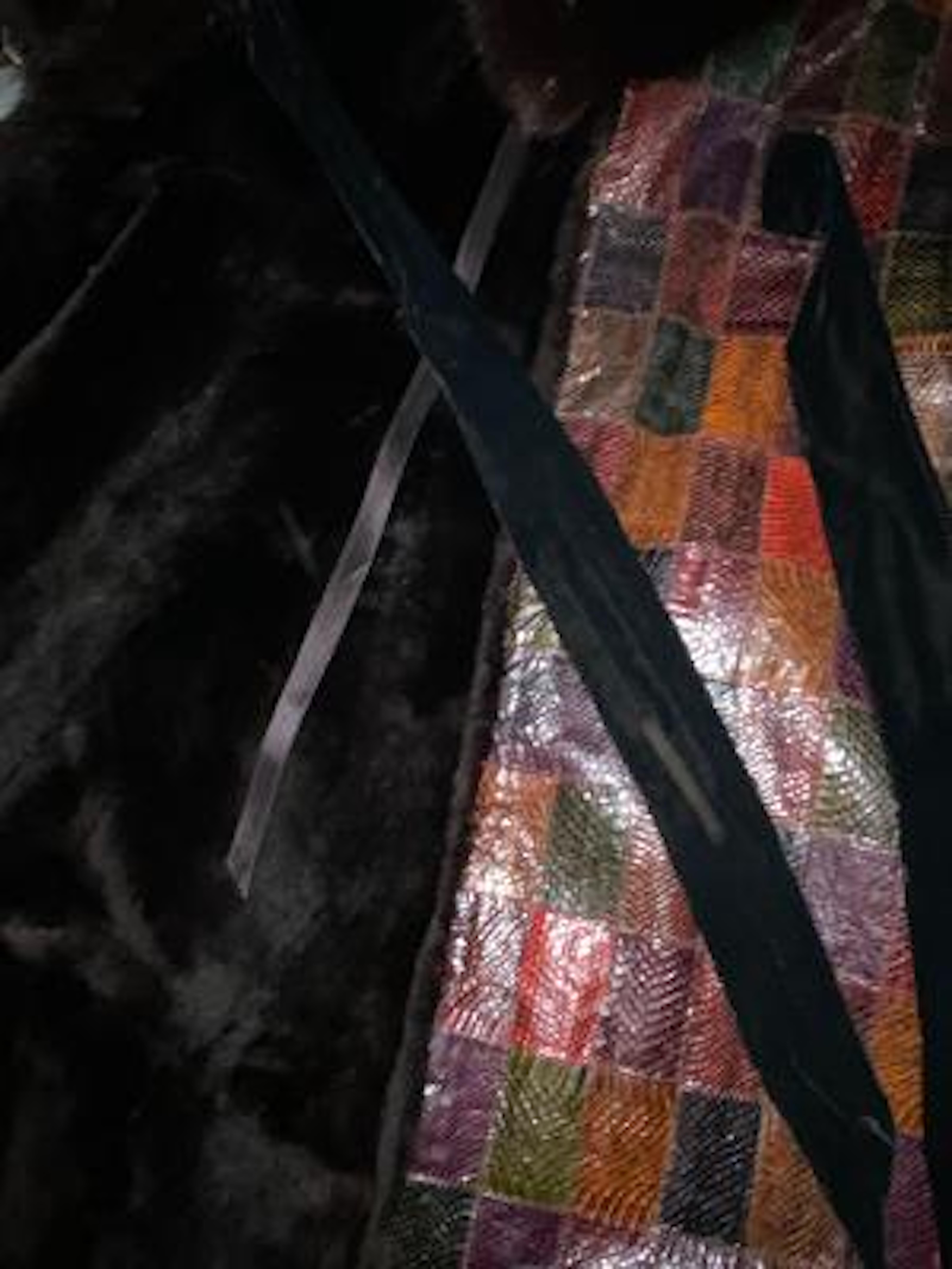 Atemberaubender Patchwork-Mantel aus Schlangenhaut mit geschorenem Nerzfuchsbesatz und schwarzem Fuchsbesatz im Angebot 3