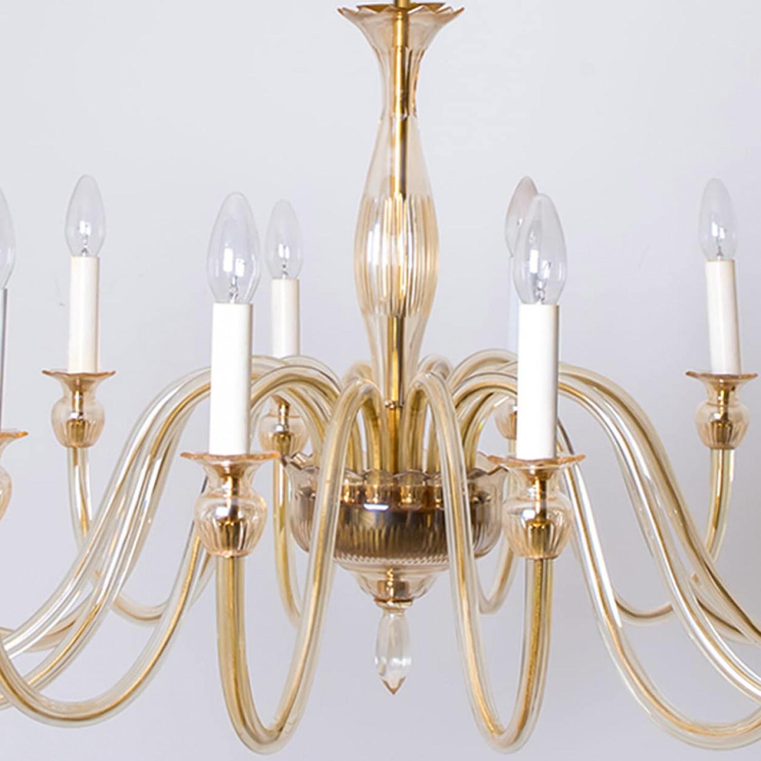 Other Stunning Soft Amber Murano Glass Chandelier 14 arms, Italy 1960 For Sale