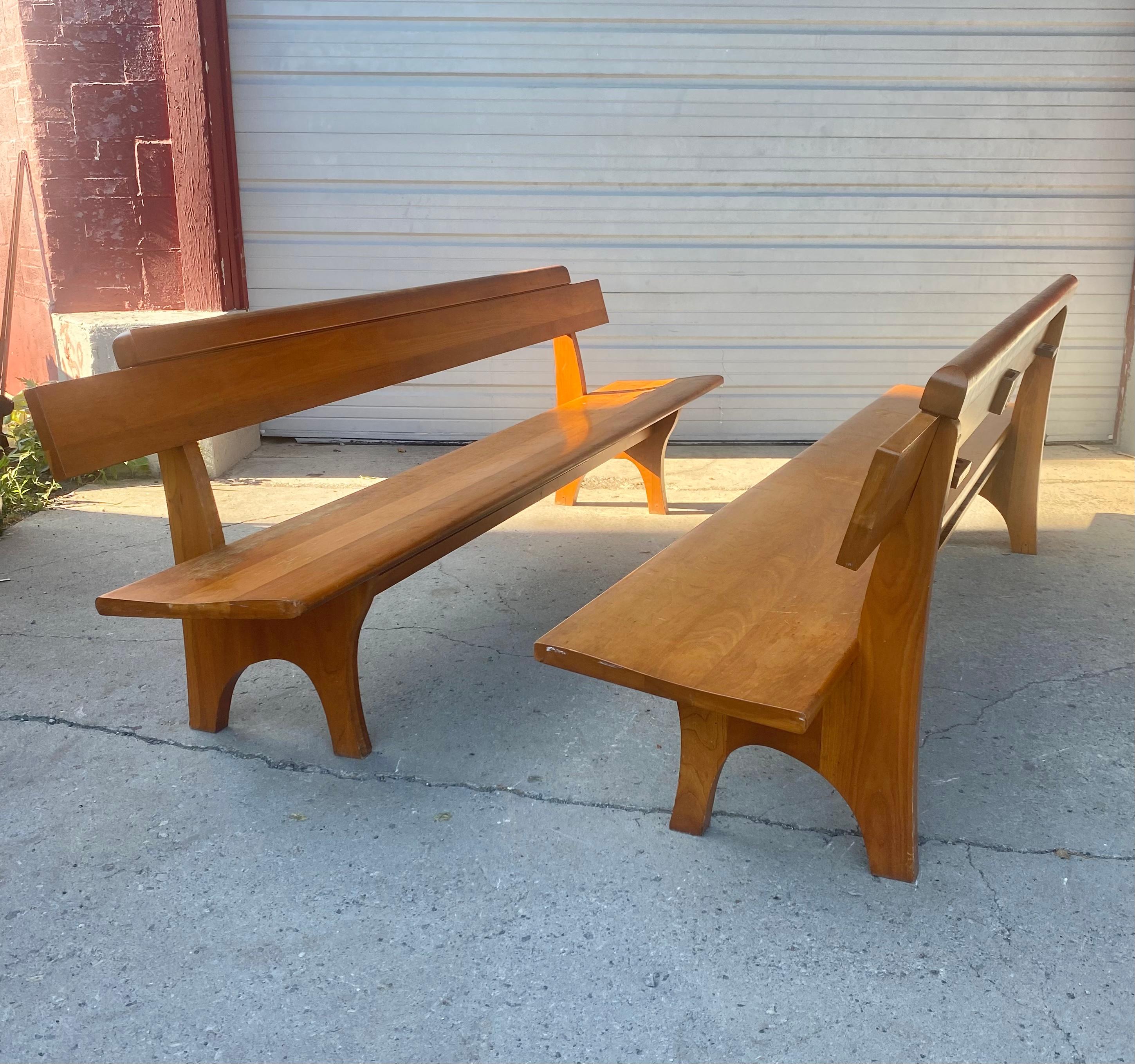 Stunning solid birch Modernist Church Pew / Bench, in the manner of Frank Lloyd Wright, Usonian, Purchased out of architectural designed modernist church in Buffalo NY in the mid 1950s, Superior quality and construction, Beautifully sculpted birch