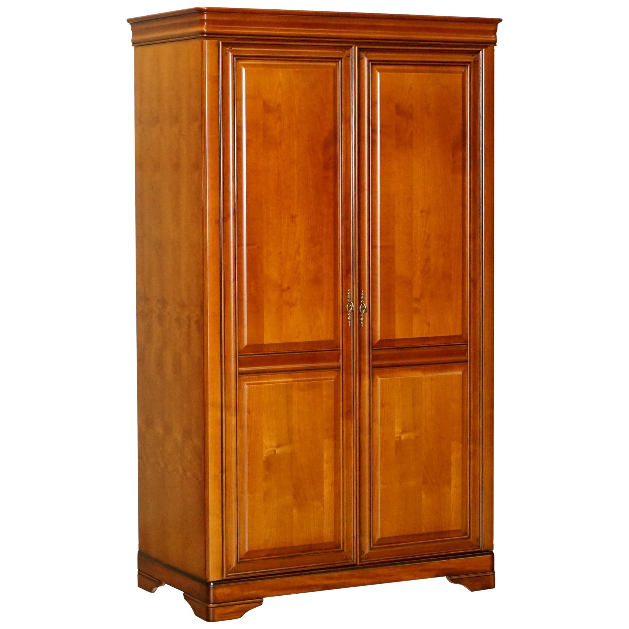 Stunning Solid Cherry Wood Double Bank Wardrobe Part of a Large Suite Must See