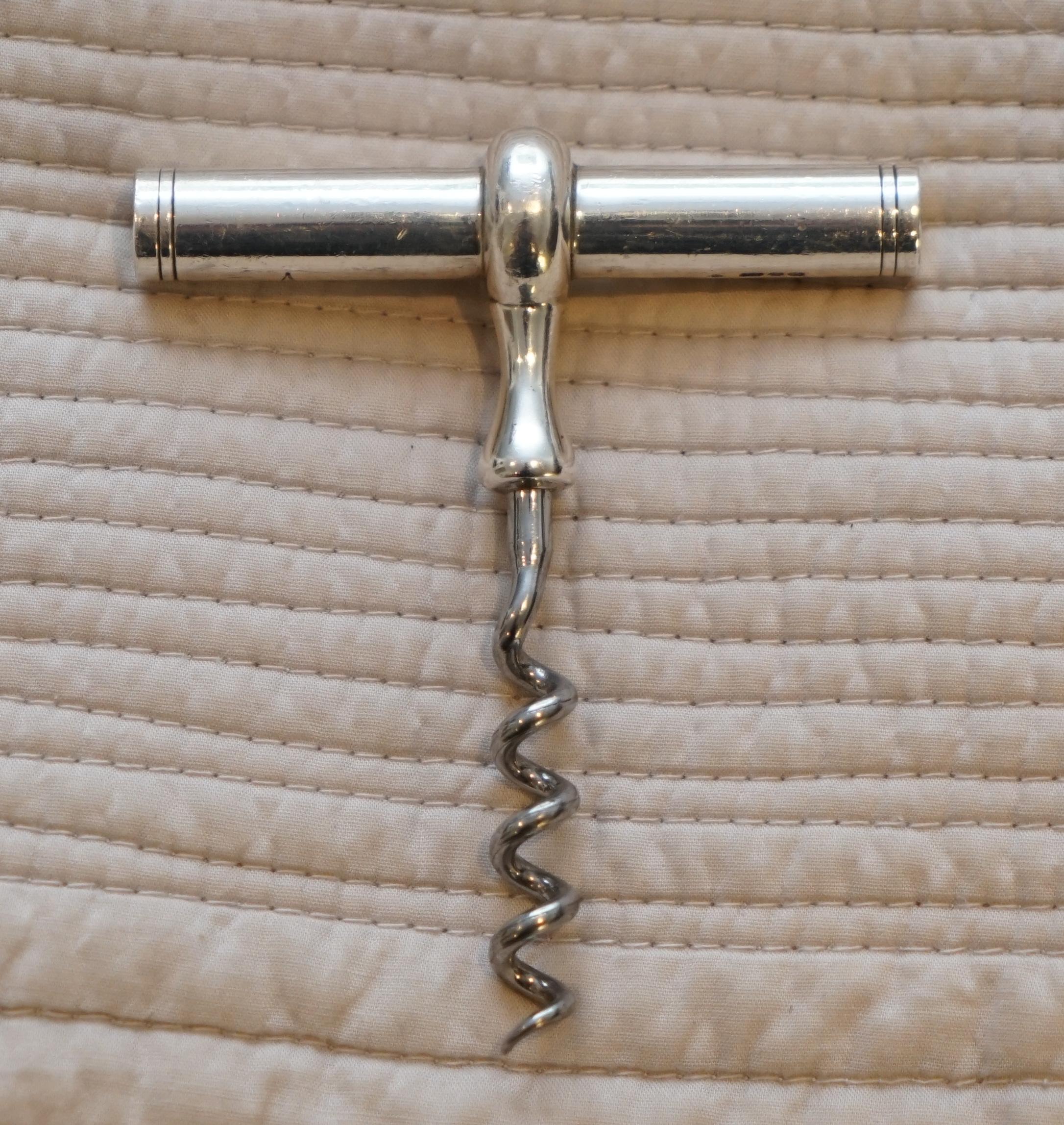 We are delighted to offer for sale this stunning very rare Asprey solid sterling silver corkscrew fully hallmarked for London, 1994.

A very good looking decorative piece, the screw is stainless steel so it won’t rust, the handle solid