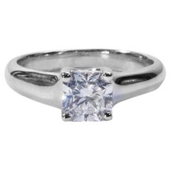 Superbe bague solitaire en platine avec 0,80 carat de diamant naturel