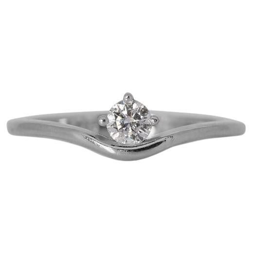 Stunning Solitaire Ring in 14K White Gold