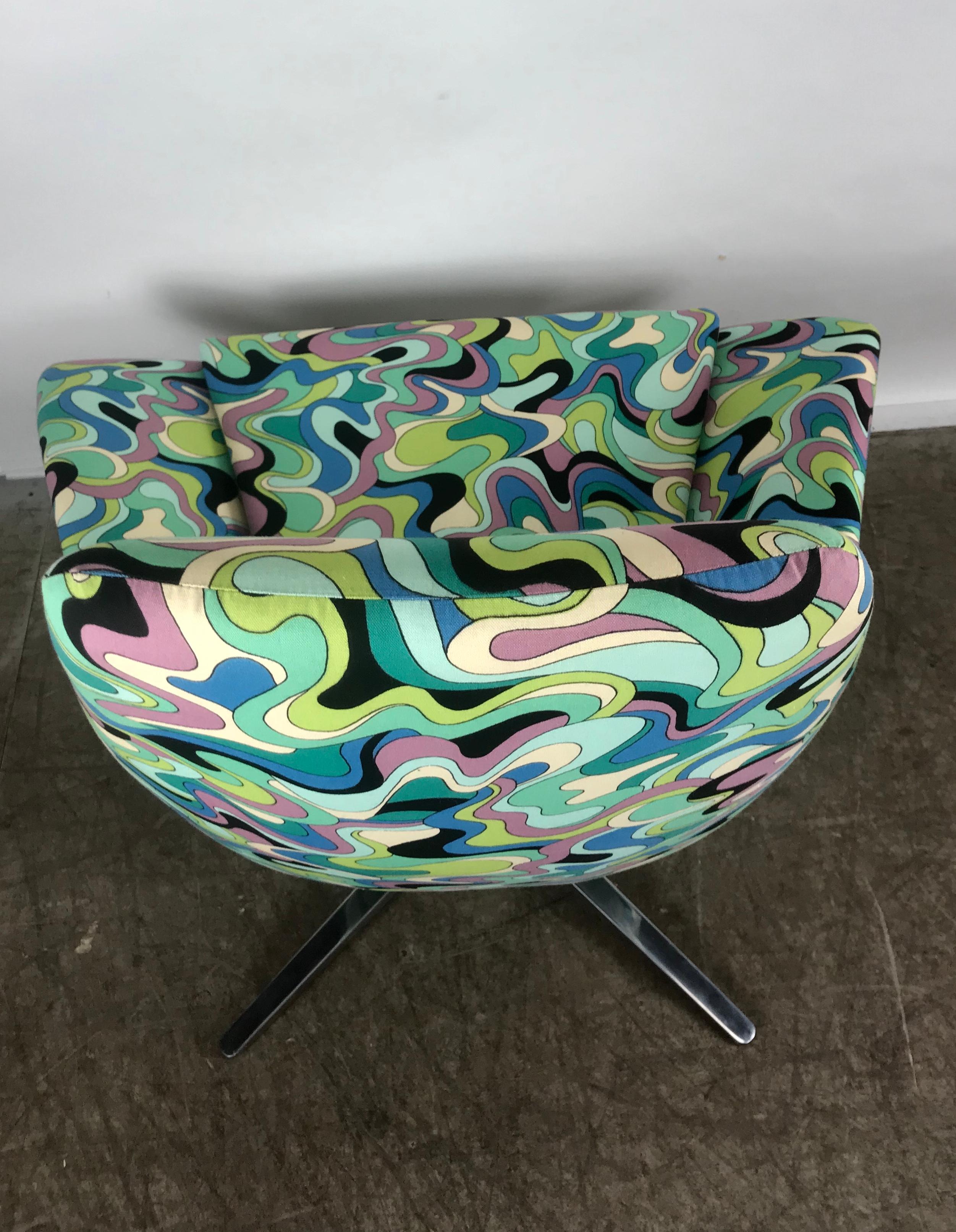 Stunning Space Age Modernist Tilt-Swivel 