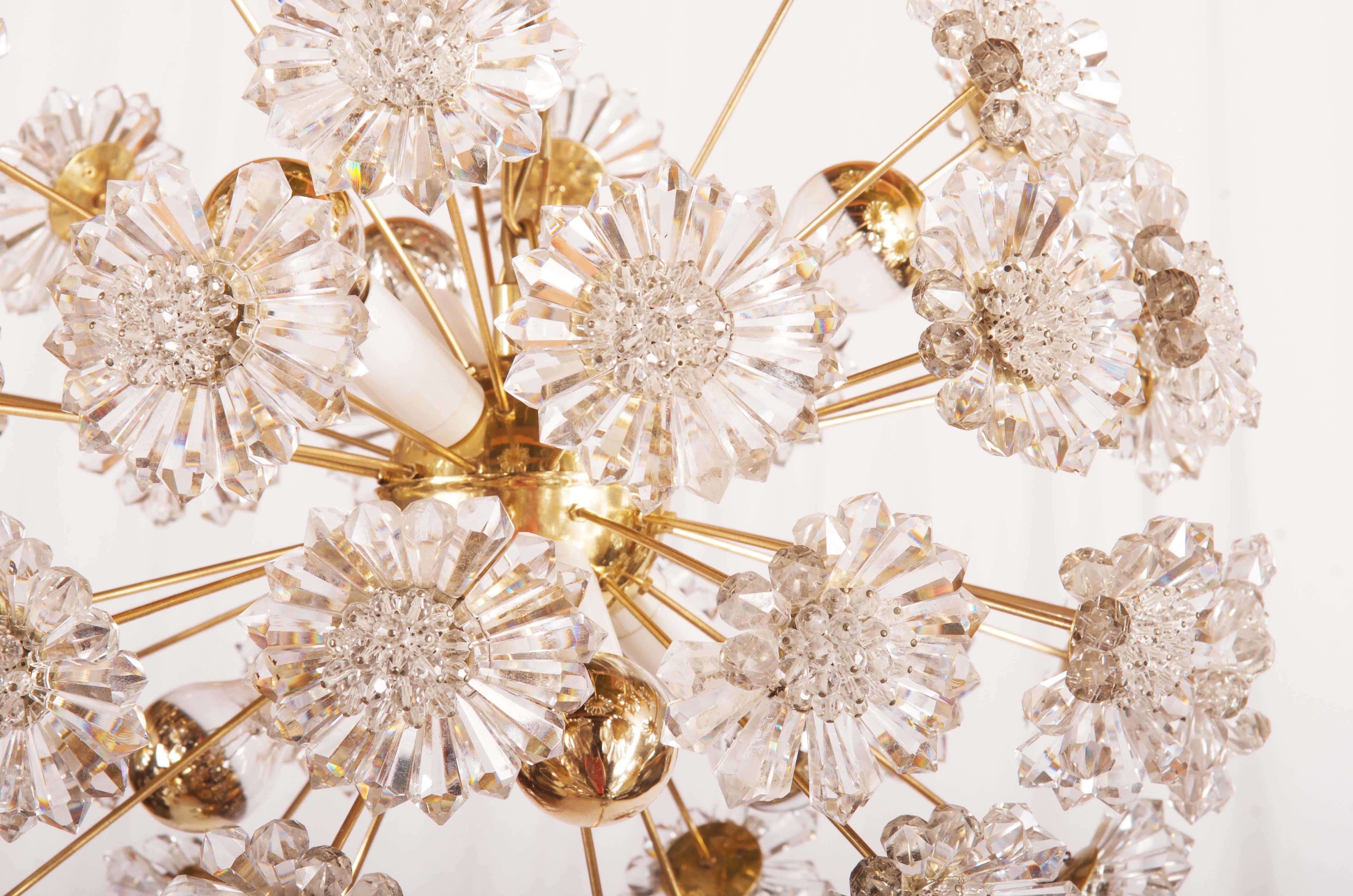 Stunning Sputnik Chandelier with Crystal Flowers For Sale 1