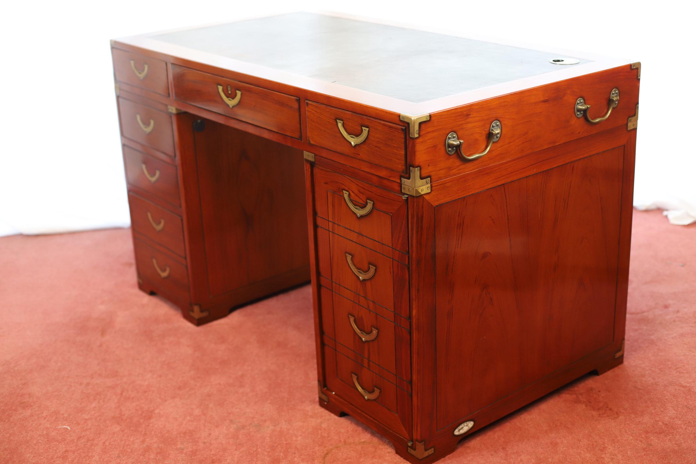 Stunning Starbay Rochefort Campaign Style  Pedestal Desk 5