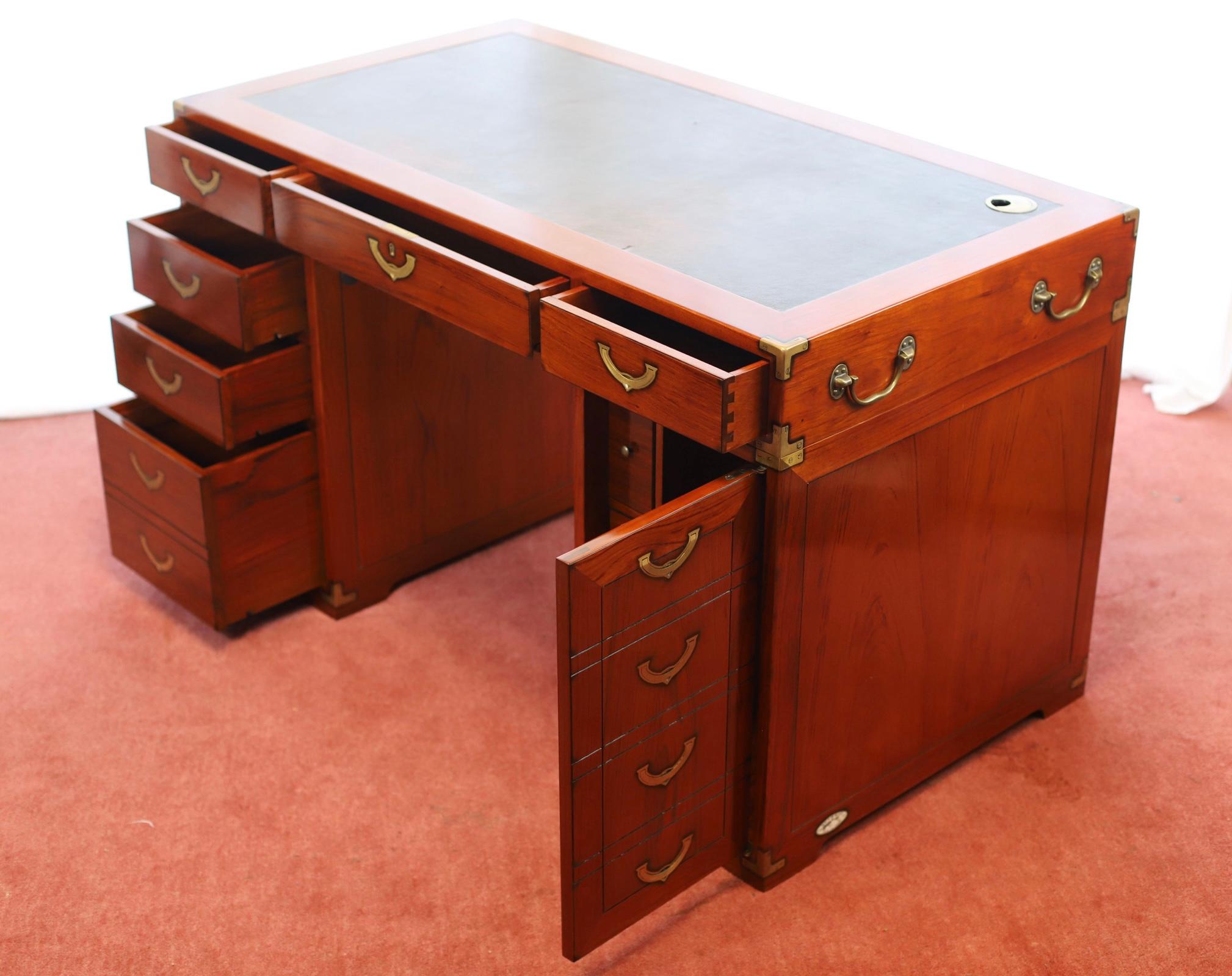 Stunning Starbay Rochefort Campaign Style  Pedestal Desk 7