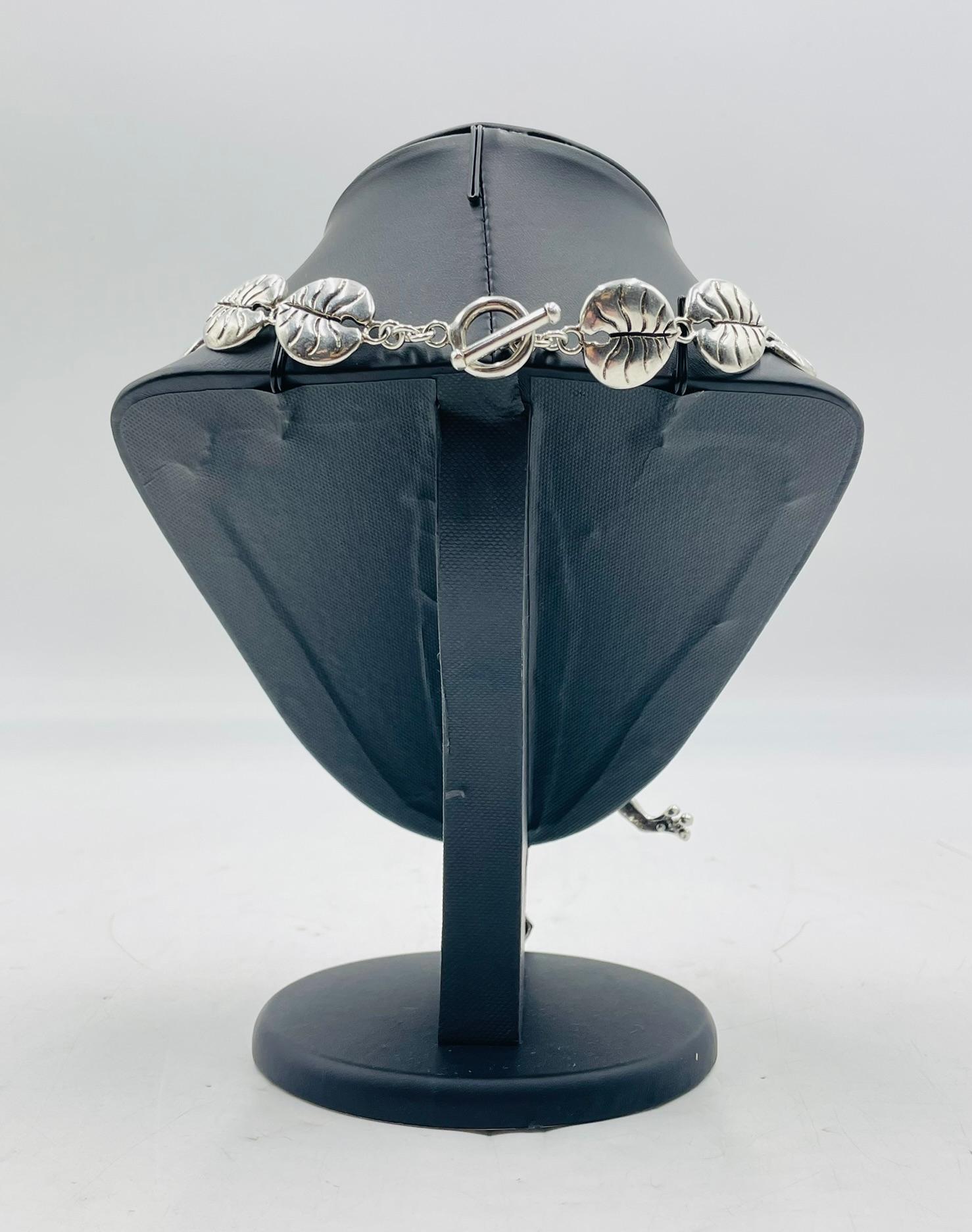 Hand-Crafted Stunning Sterling Silver 