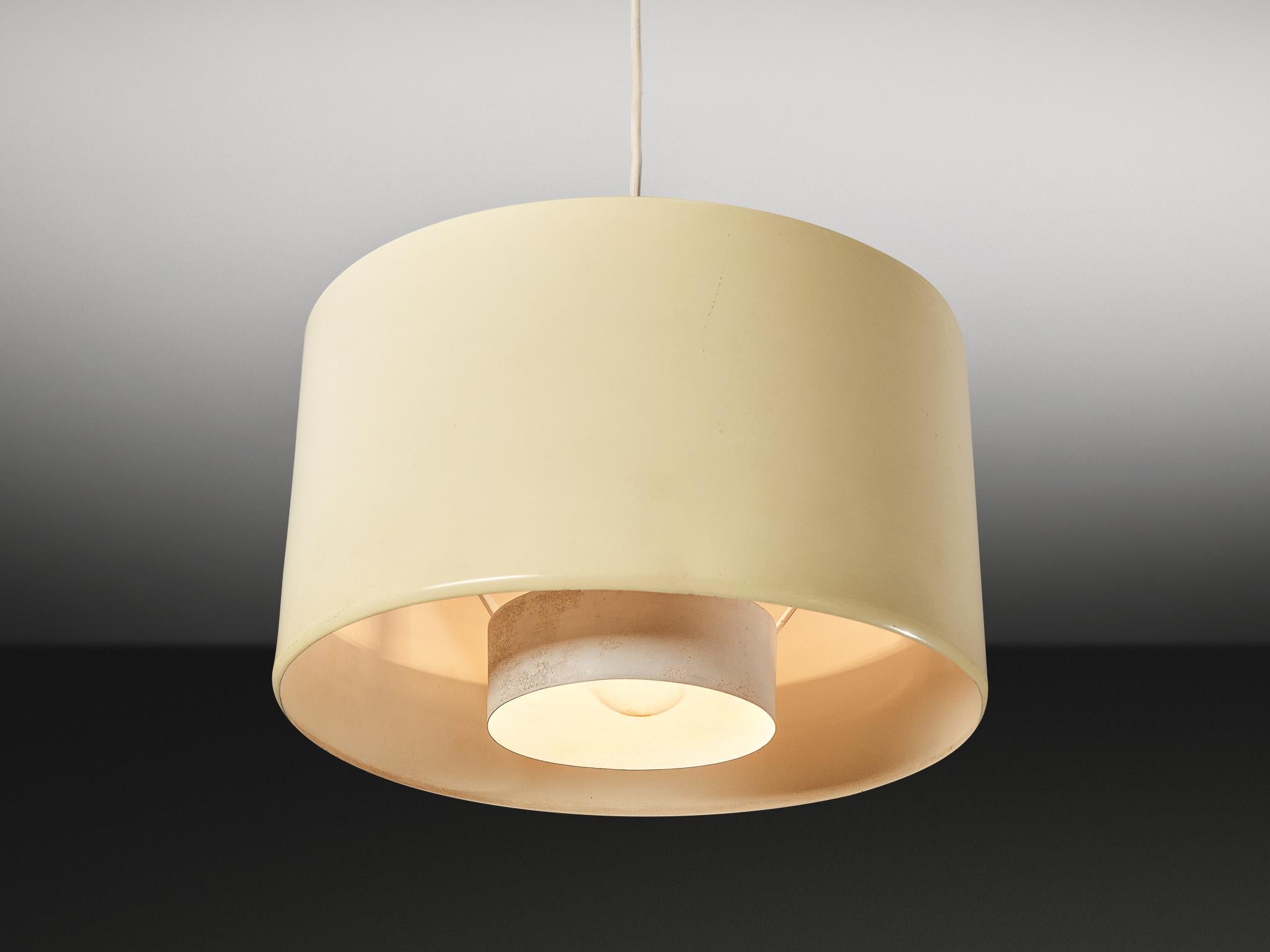 Mid-Century moderno Stupendo lampadario Stilnovo in metallo e ottone in vendita