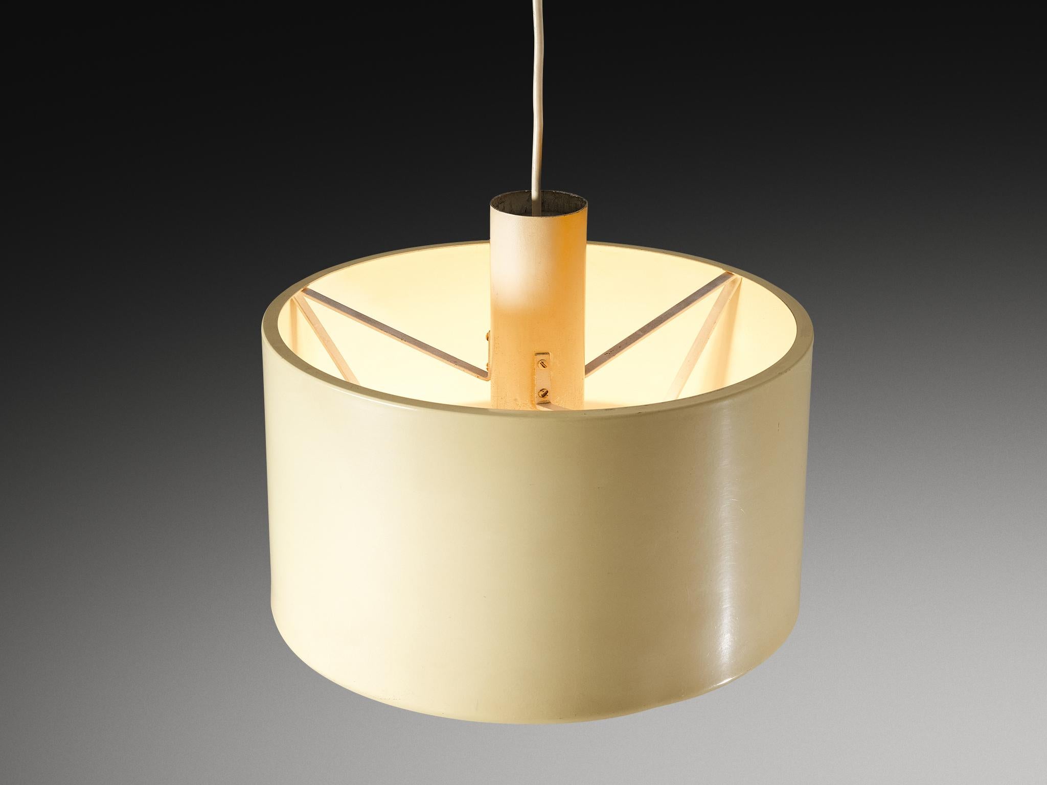 Stupendo lampadario Stilnovo in metallo e ottone In condizioni buone in vendita a Waalwijk, NL