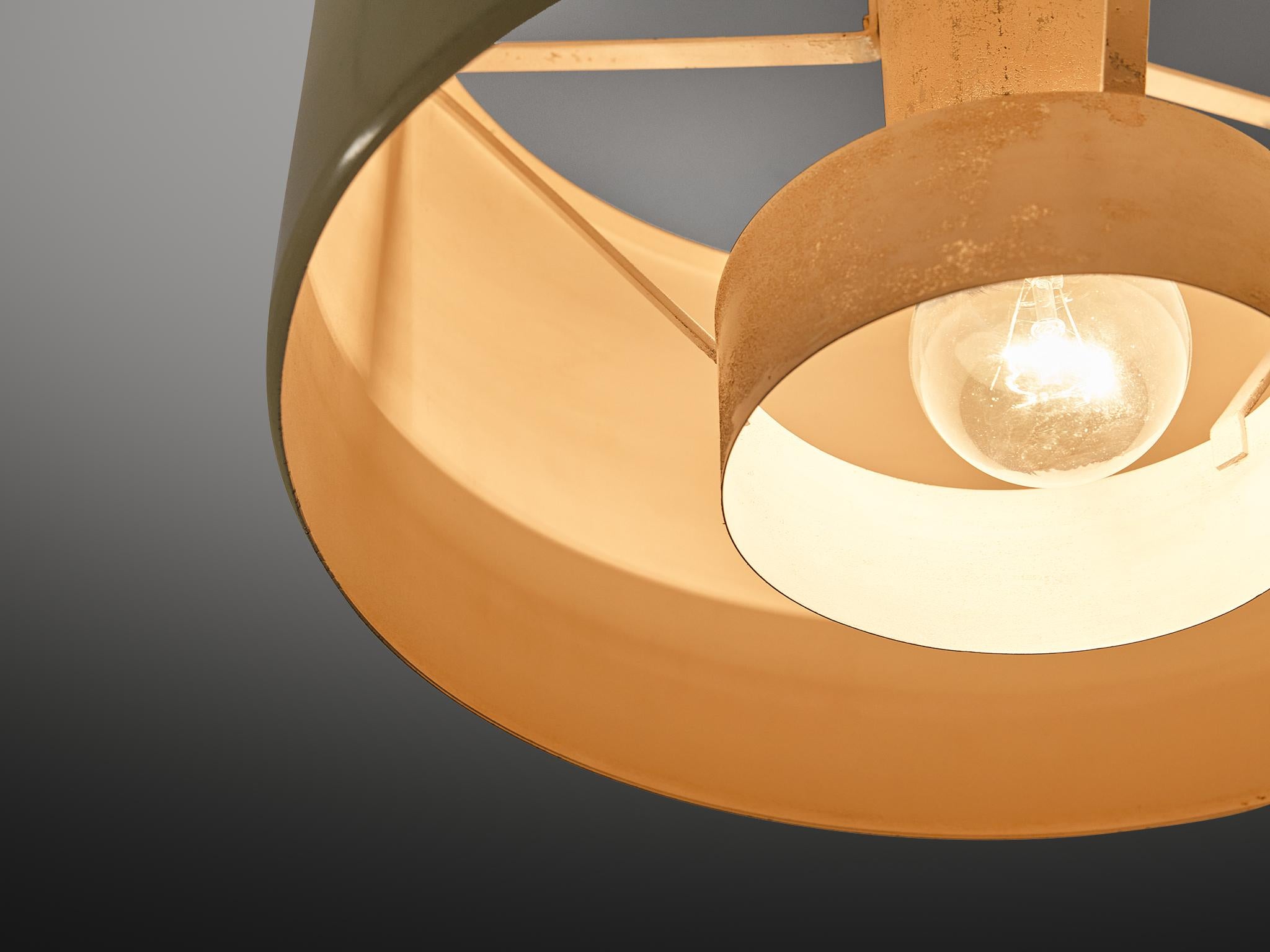 Metà XX secolo Stupendo lampadario Stilnovo in metallo e ottone in vendita