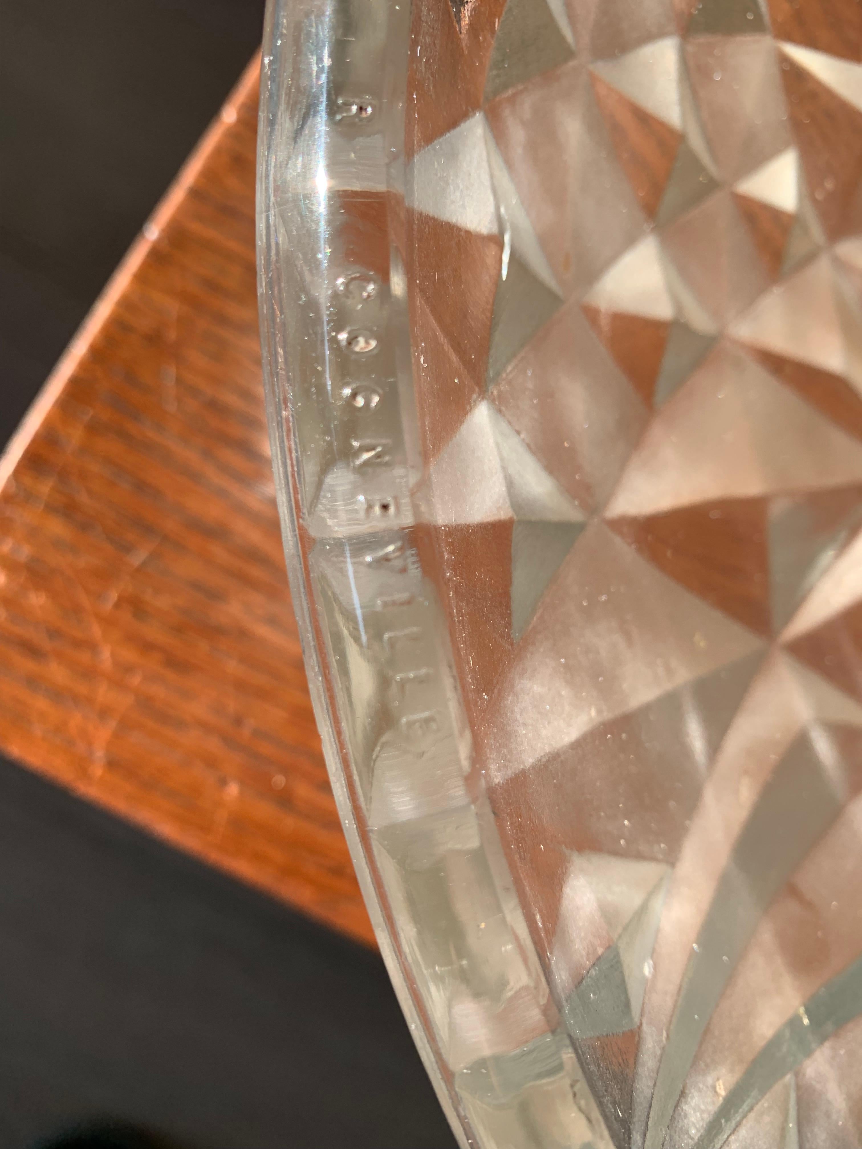 20th Century Stunning and Stylish French Art Deco Geometric Shape Glass Bowl by A. Hunebelle For Sale