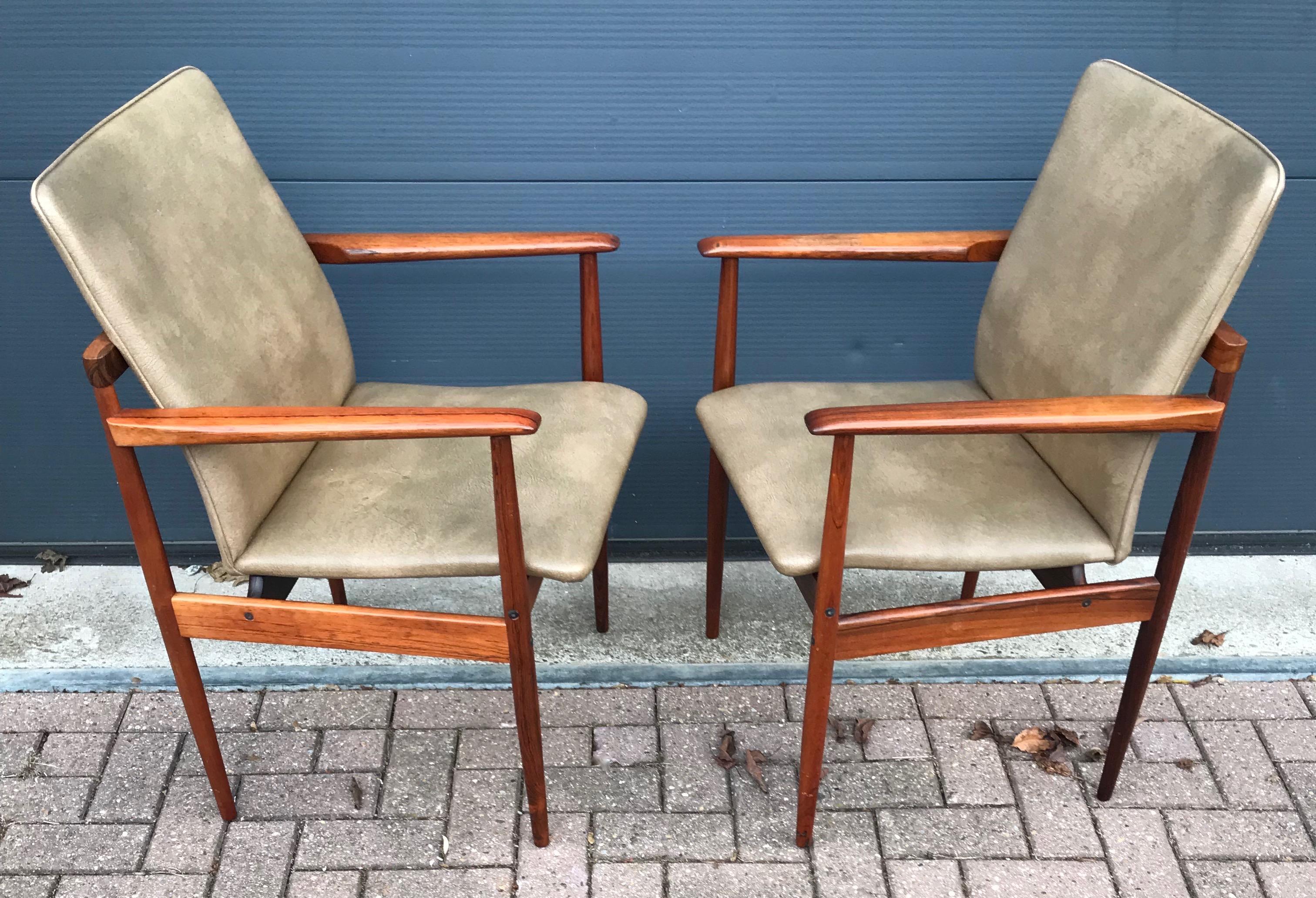 Beautiful design and amazing condition chairs.

The design and the look of these rare chairs reminded me of what someone once taught me about good sculptures, 