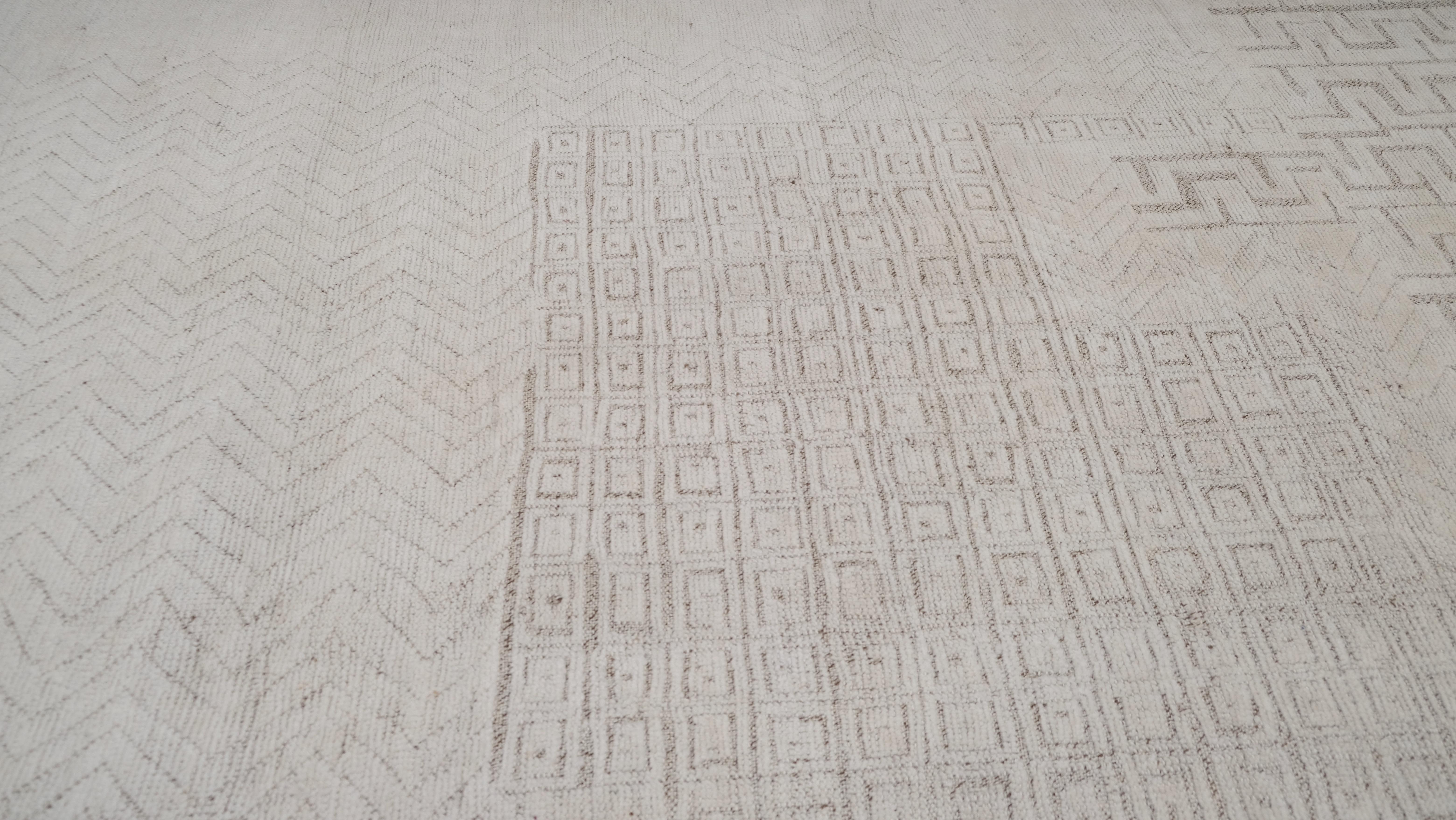 Atemberaubender, subtiler, geometrisch gemusterter Wollteppich 12'6''x15'1'' (Handgeknüpft) im Angebot