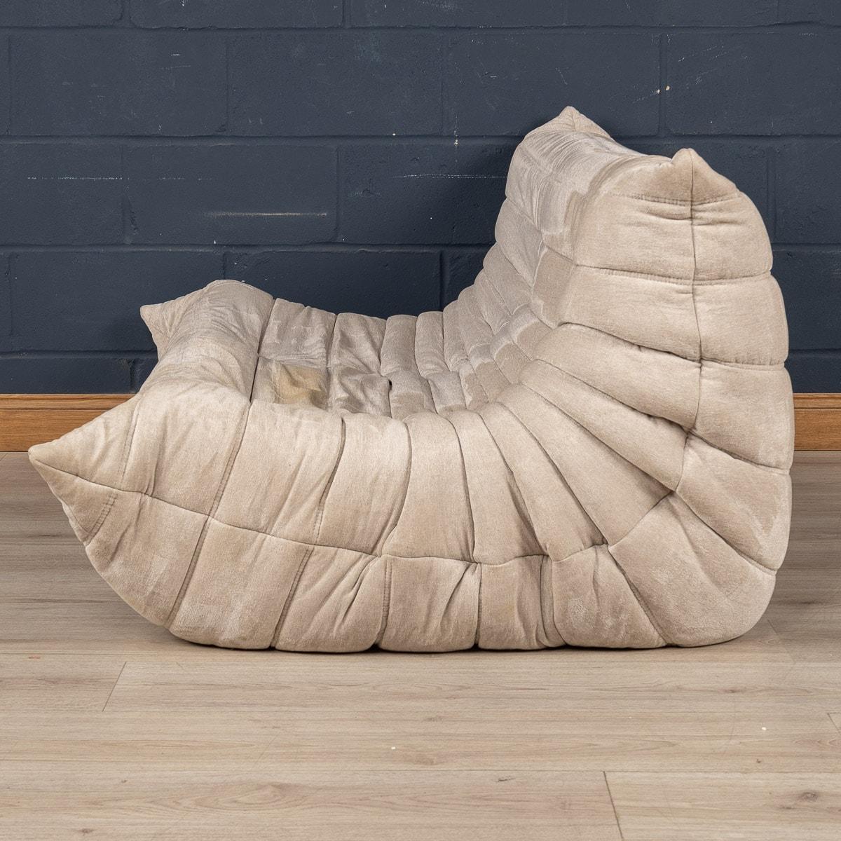 Atemberaubende Suite von Ligne Roset Sofas, Frankreich um 2000 im Angebot 3