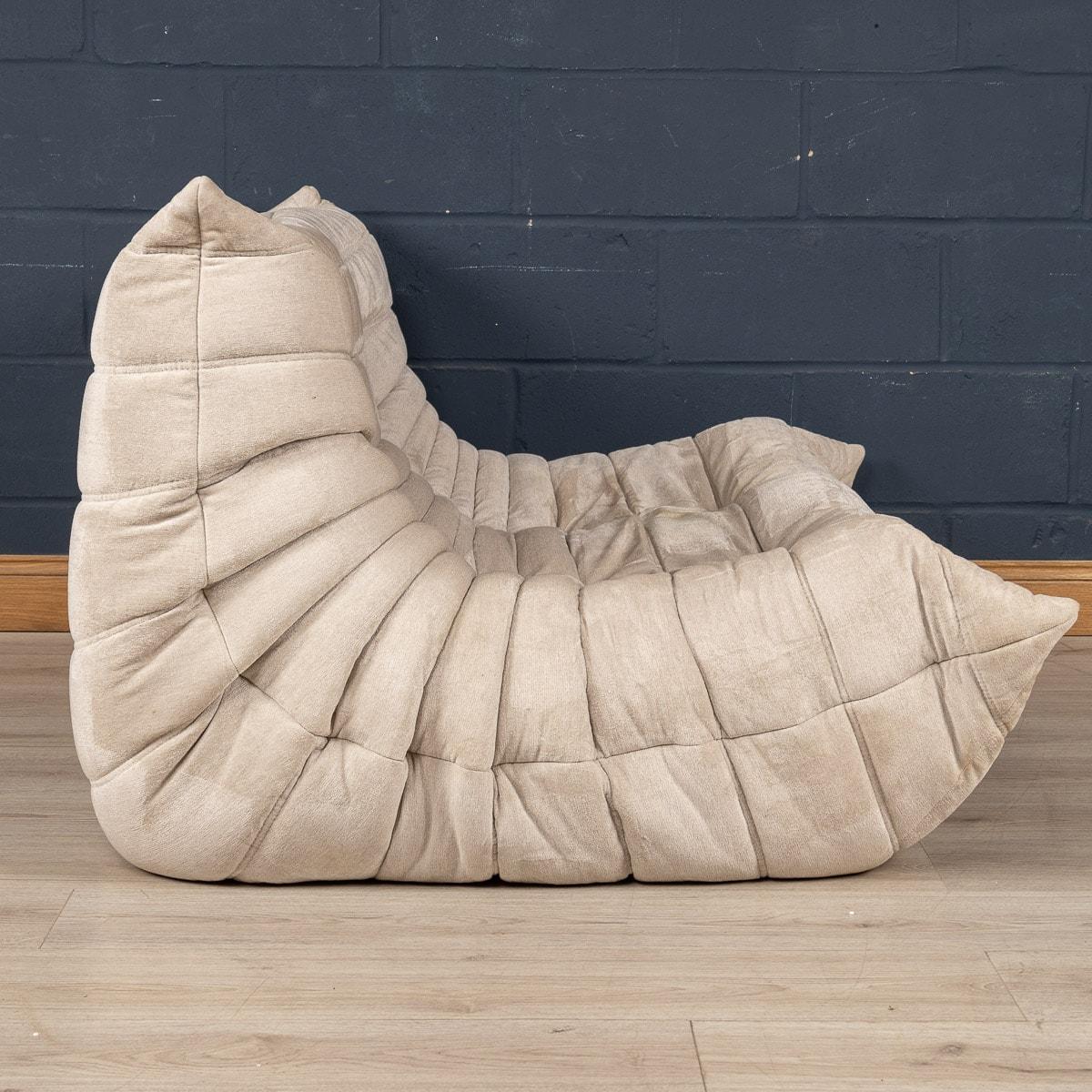 Atemberaubende Suite von Ligne Roset Sofas, Frankreich um 2000 im Angebot 5
