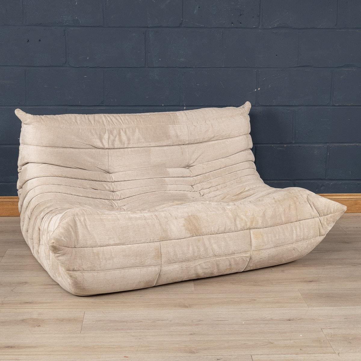 Atemberaubende Suite von Ligne Roset Sofas, Frankreich um 2000 im Angebot 1