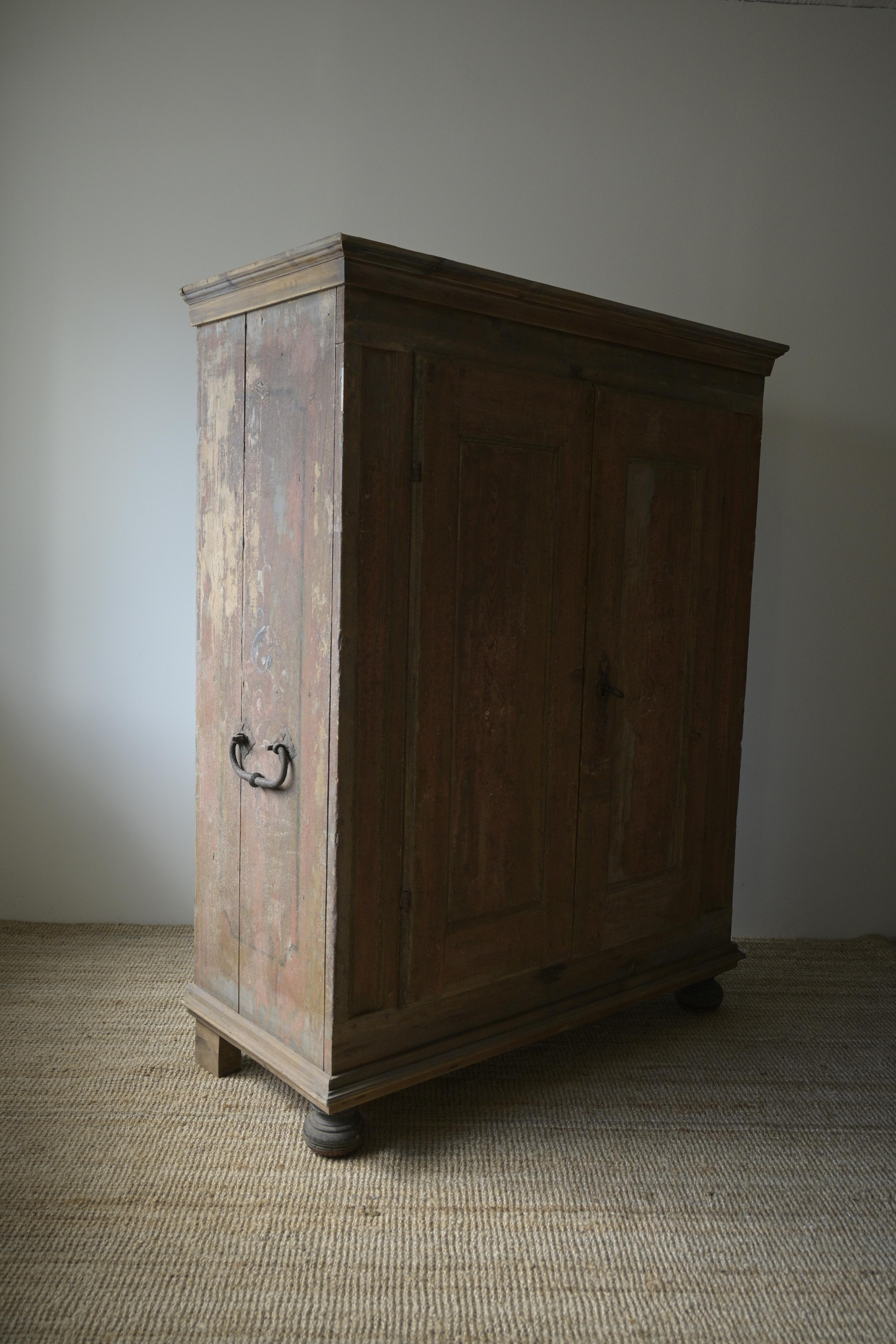 Prächtiger schwedischer Barockschrank, um 1780 4
