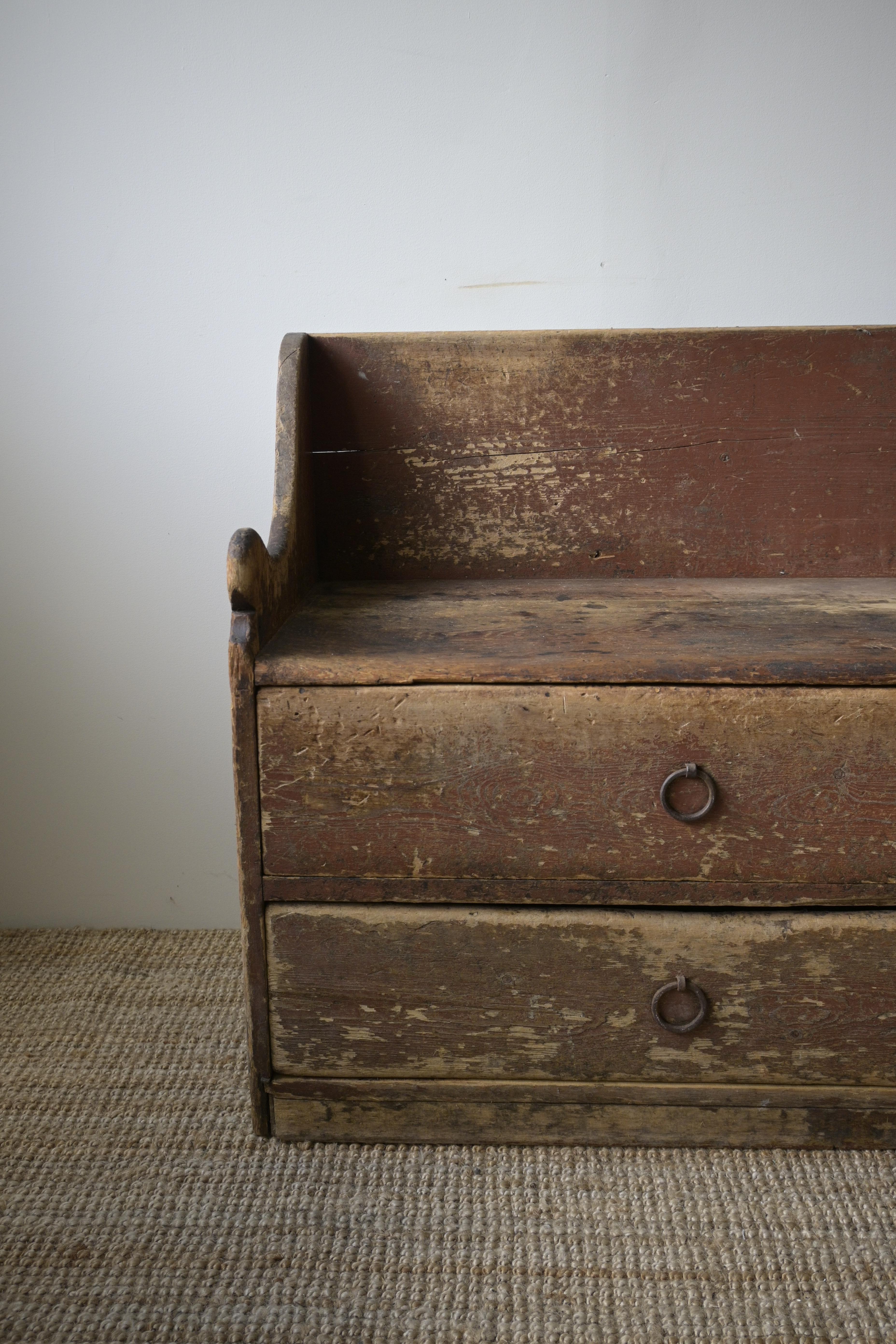 Suédois Superbe banc suédois primitif, vers 1850 ou avant en vente