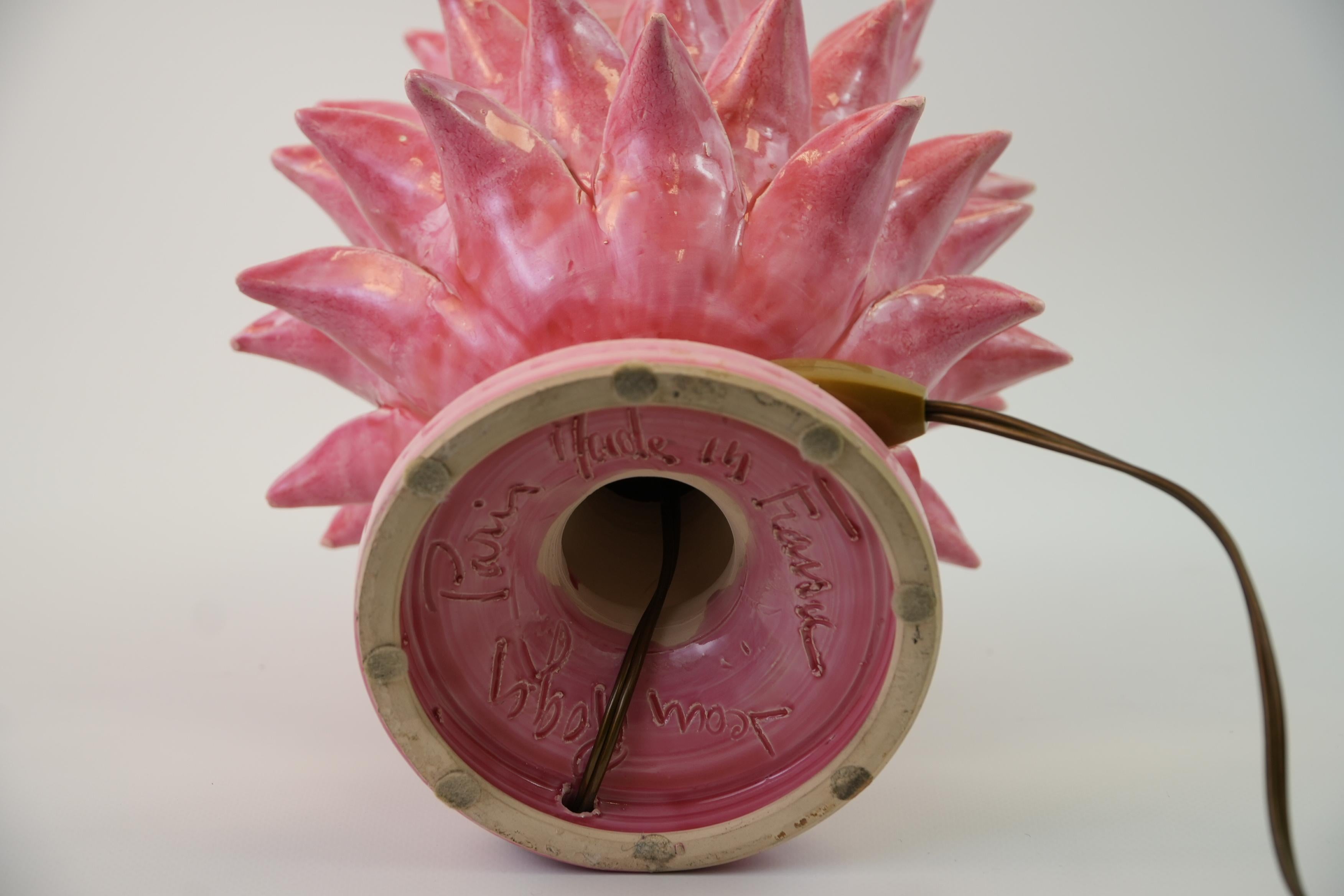 Superbe lampe rose de Jean Roger en vente 6