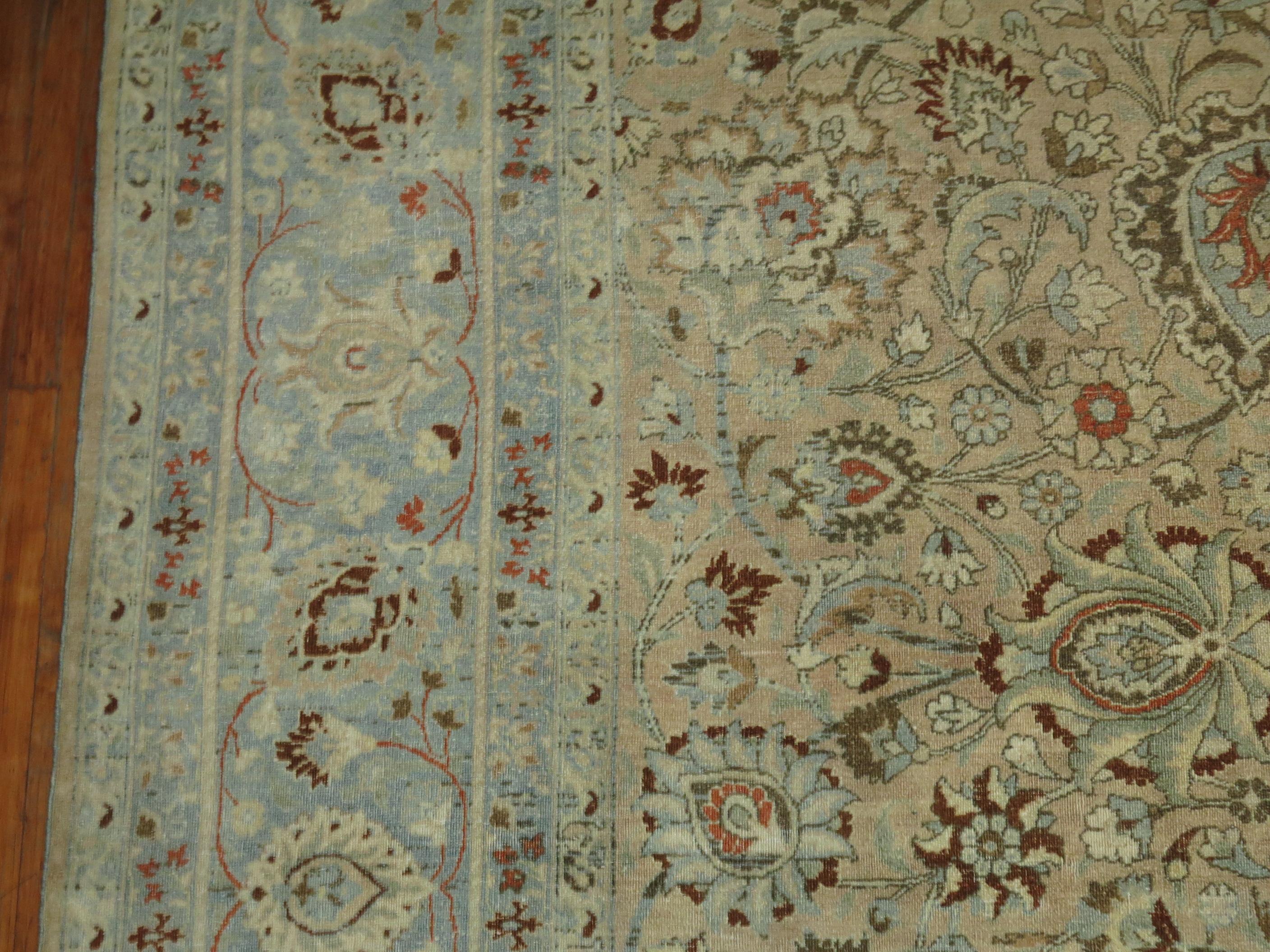 Stunning Tan Icy Blue Antique Persian Formal Meshed Rug, 20th Century For Sale 3