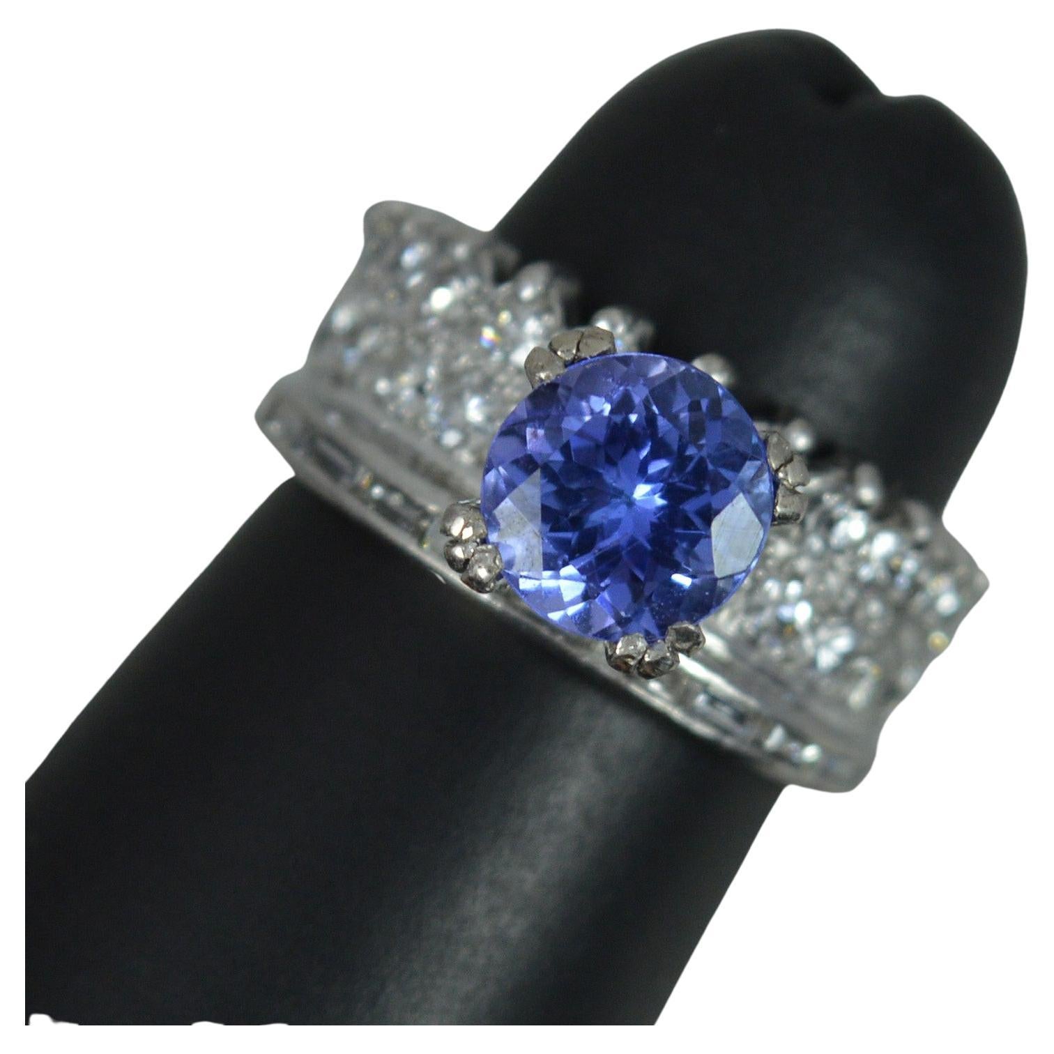 Stunning Tanzanite and Diamond 18ct White Gold Crown Cluster Ring For Sale