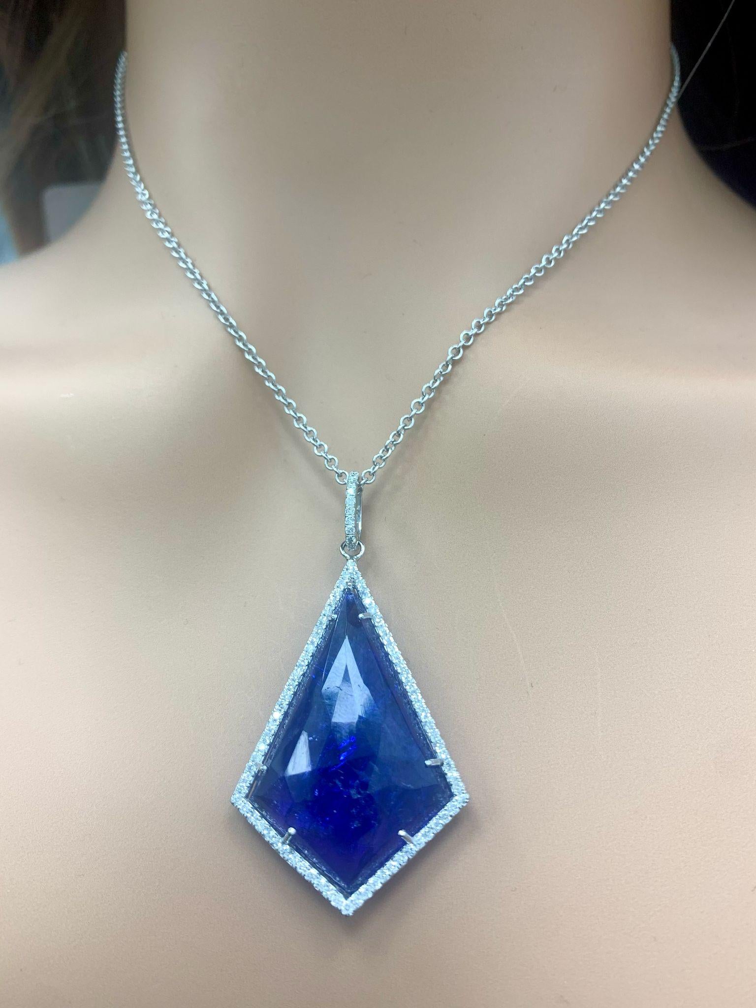 Splendido ciondolo con tanzanite e diamante in vendita 1