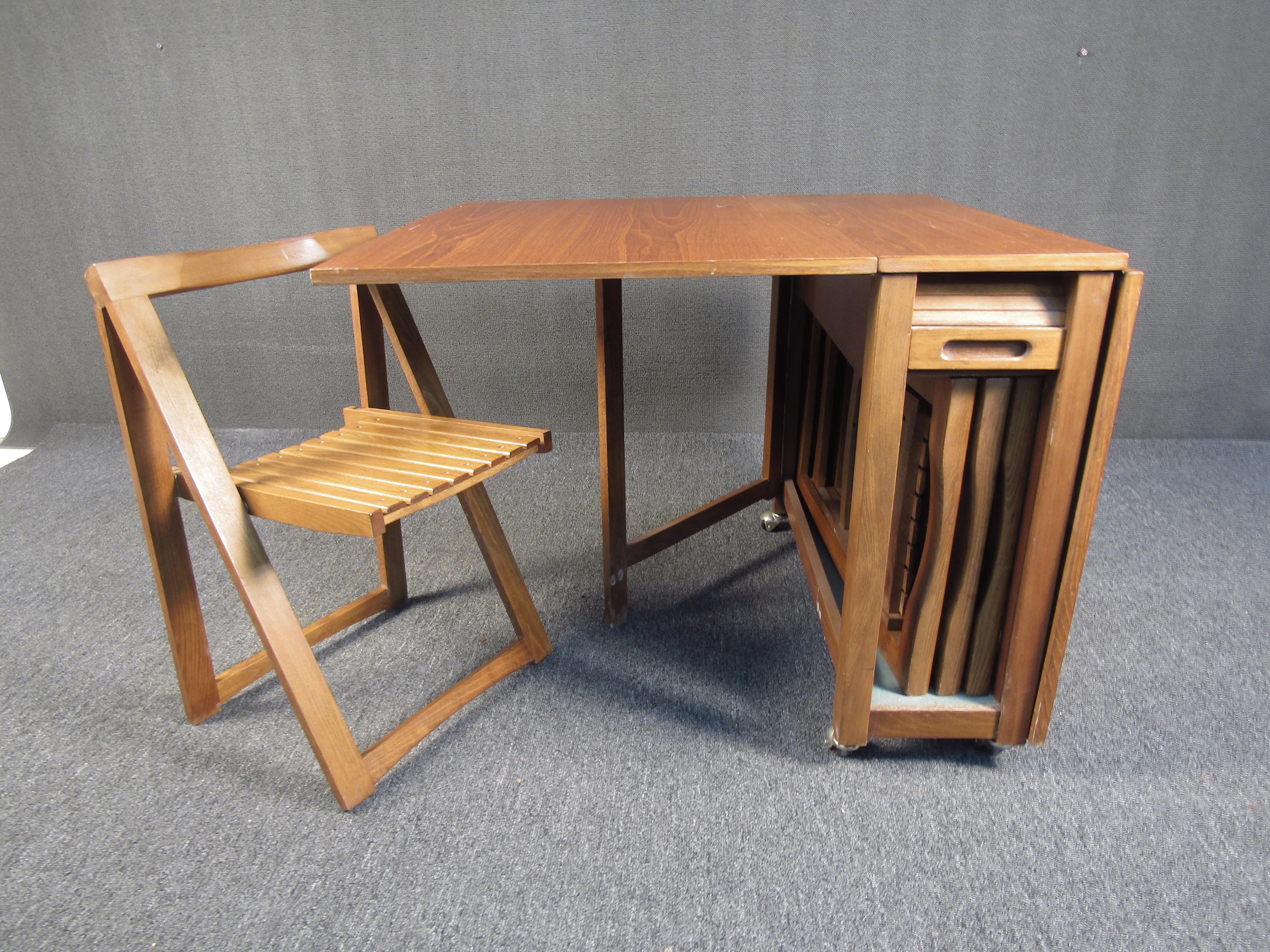 Stunning Teak Midcentury Drop-Leaf Table with Chairs 9