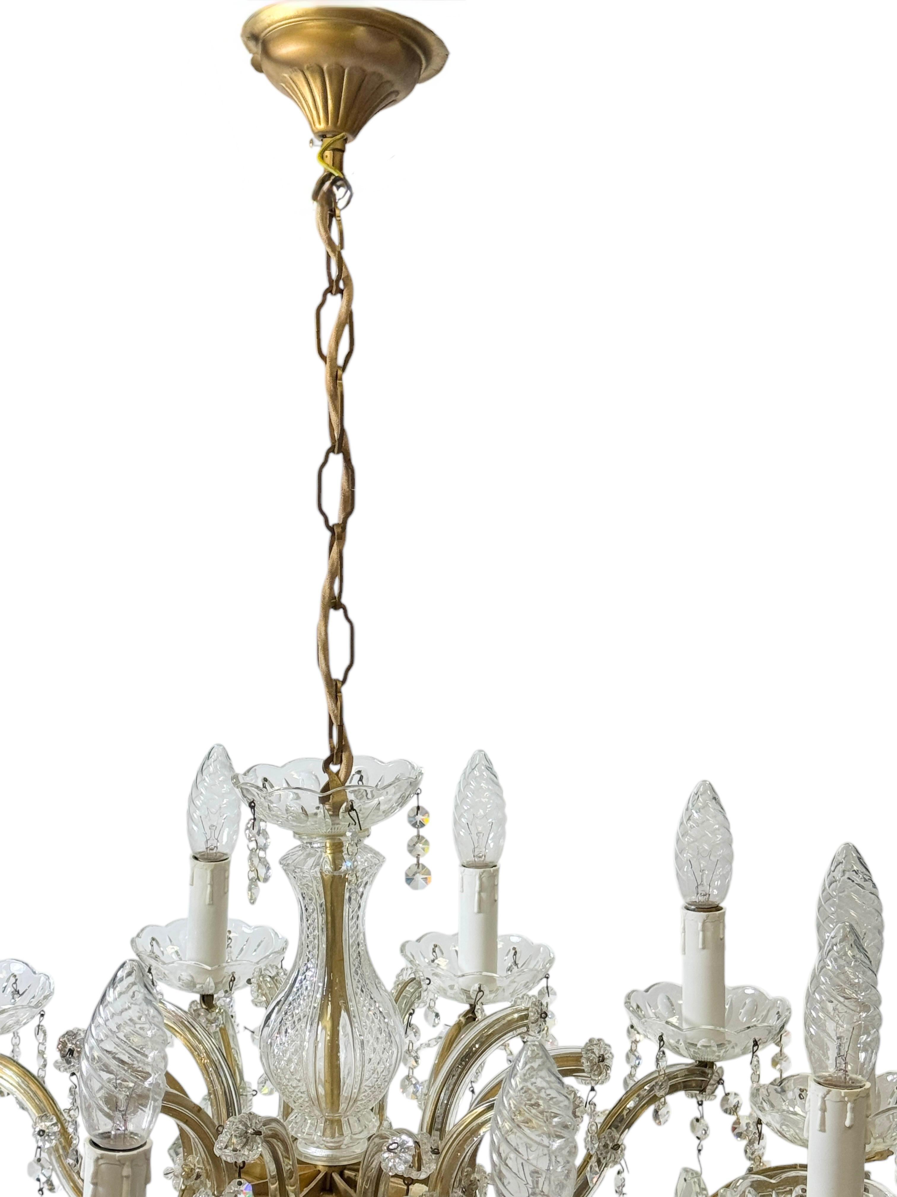 Superbe lustre à dix lumières en cristal de style Marie-Thérèse, milieu du siècle dernier, années 1960 en vente 3