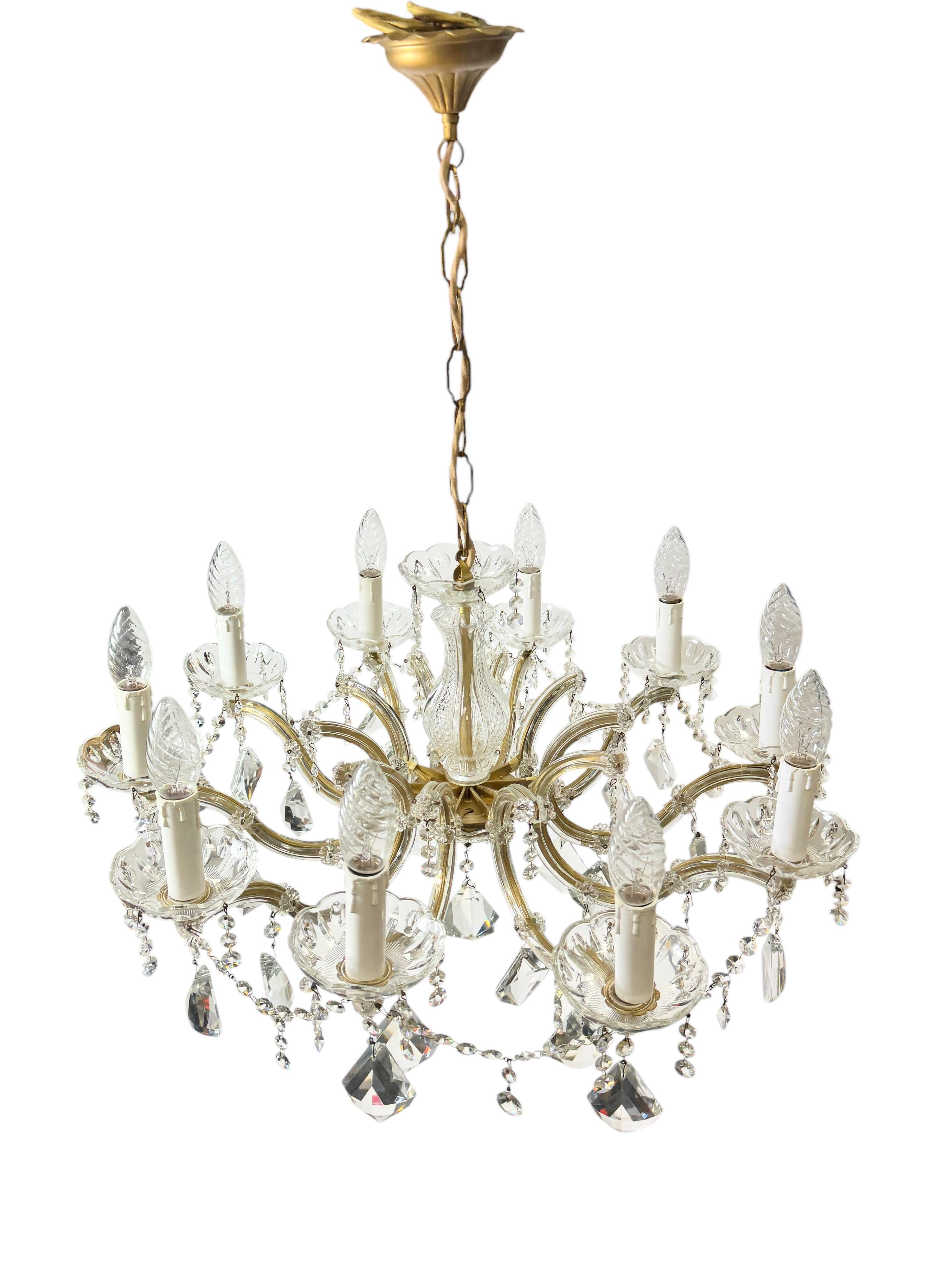 Superbe lustre à dix lumières en cristal de style Marie-Thérèse, milieu du siècle dernier, années 1960 en vente 5