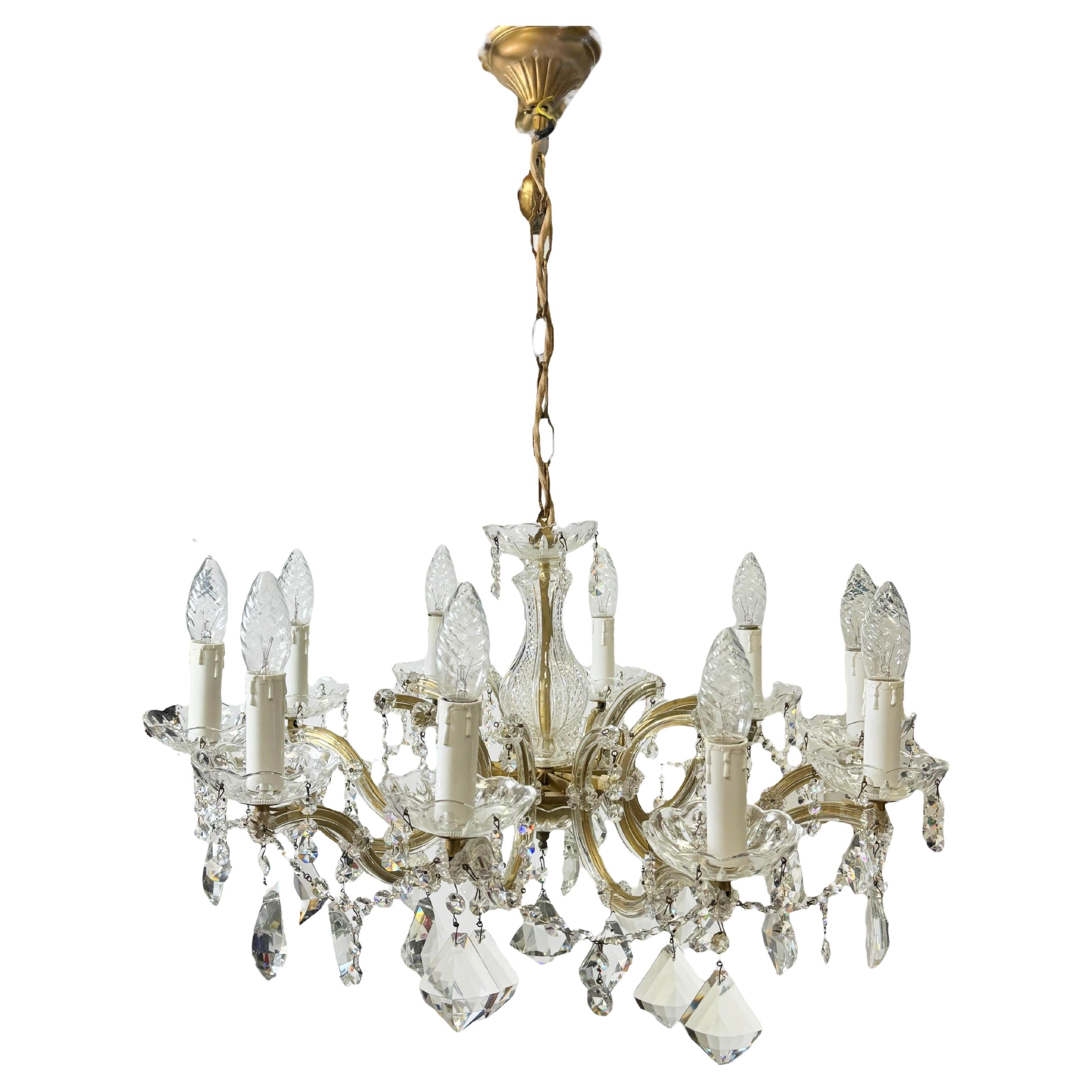 Superbe lustre à dix lumières en cristal de style Marie-Thérèse, milieu du siècle dernier, années 1960 en vente