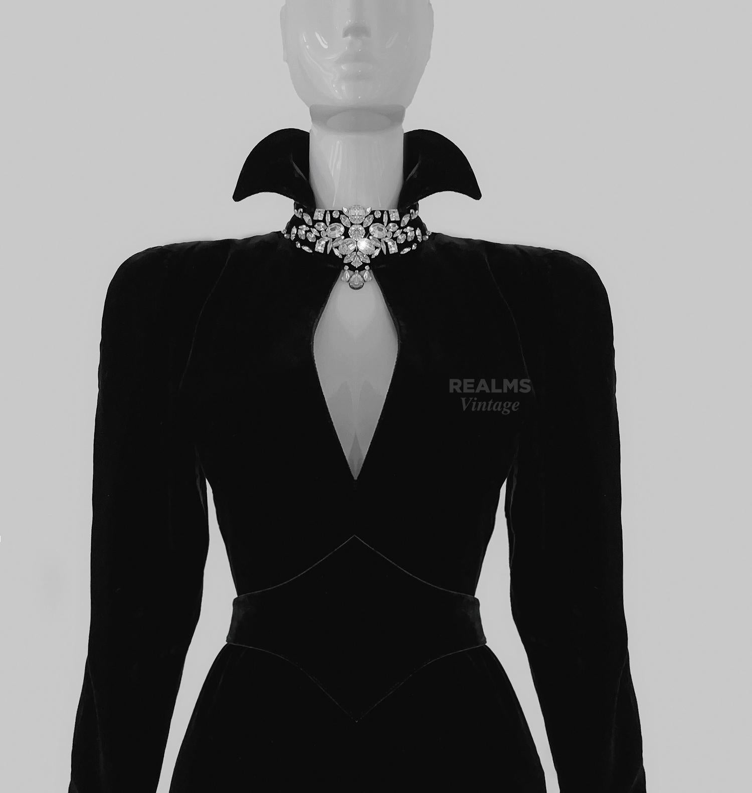 Stunning Thierry Mugler Archival  FW 1986 Evening Gown Crytsal Black Dress  For Sale 8