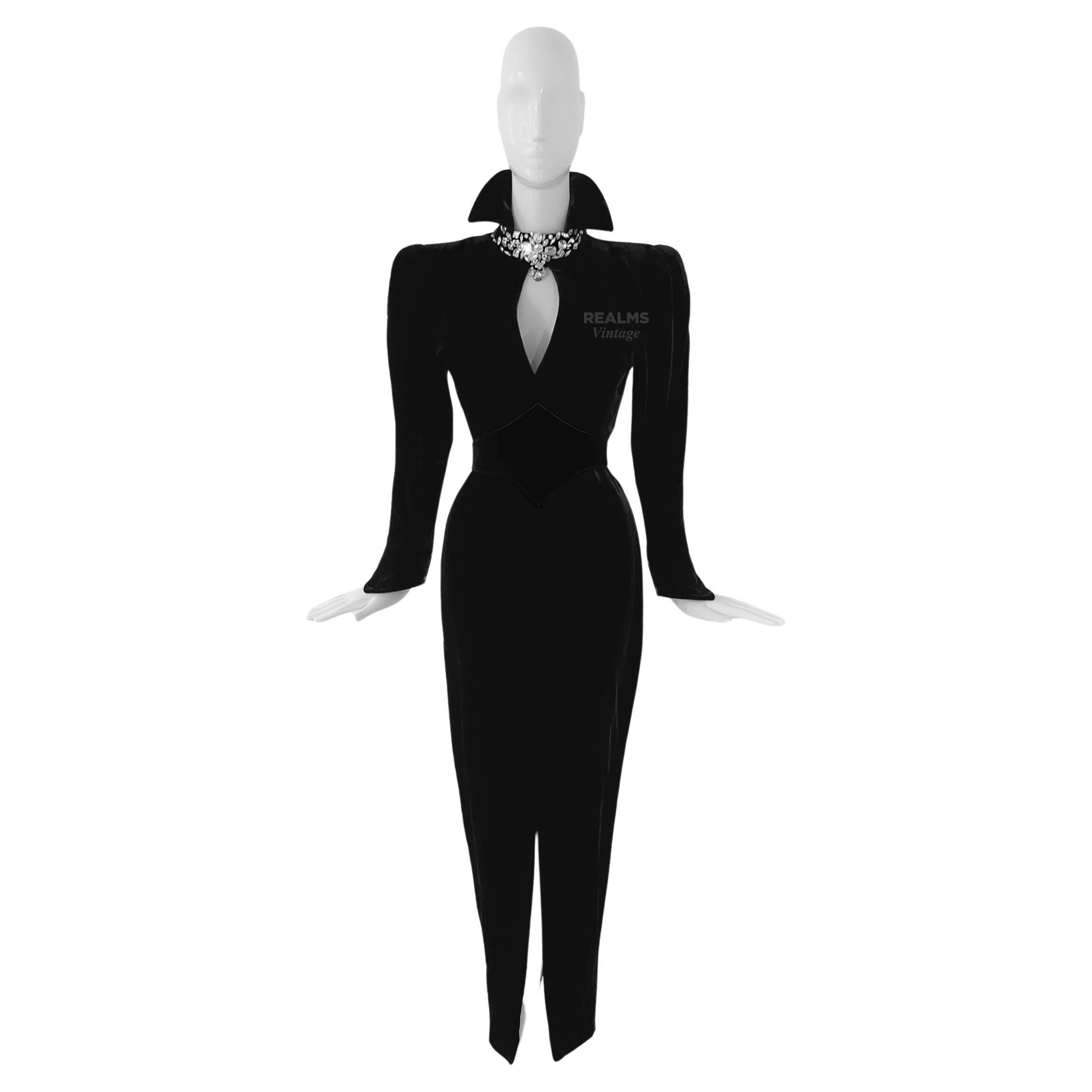 Stunning Thierry Mugler Archival  FW 1986 Evening Gown Crytsal Black Dress  For Sale 4