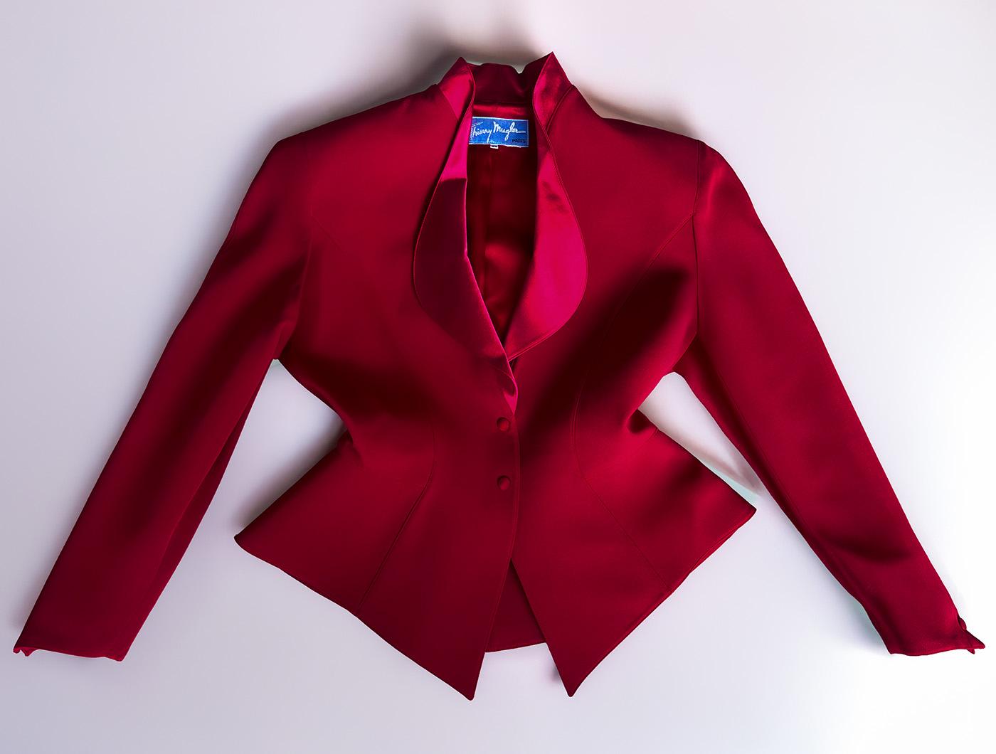 Superbe ensemble rouge sculptural Thierry Mugler, automne-hiver 1990 en vente 4